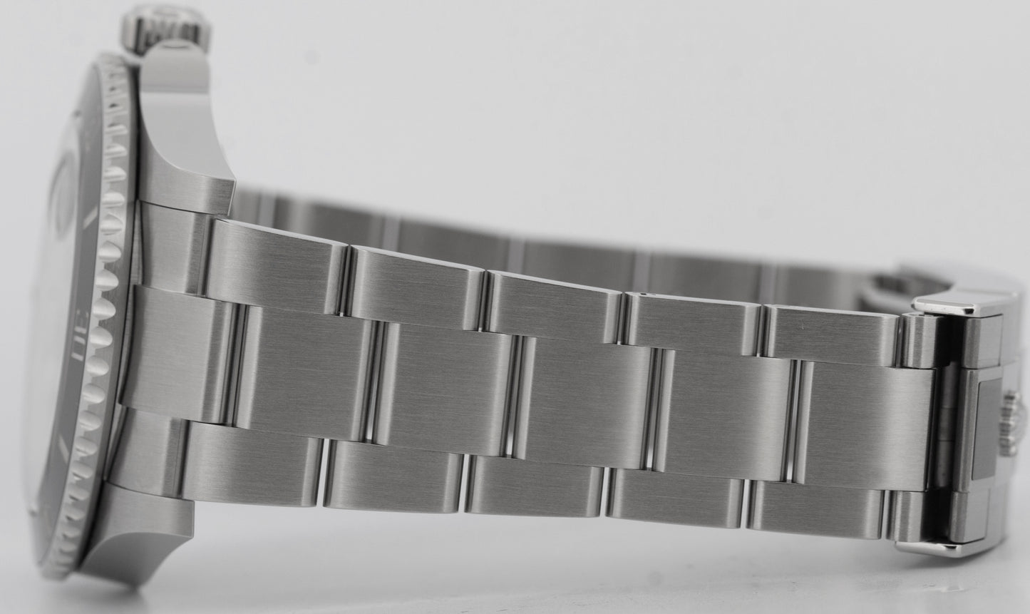NEW 2025 Rolex Submariner 41mm Date Stainless Steel Ceramic Watch 126610 LN BOX