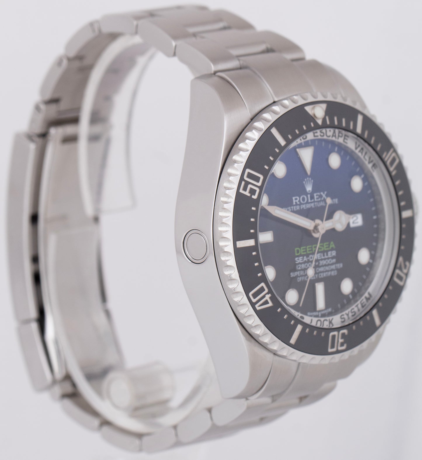 MINT Rolex Sea-Dweller Deepsea JAMES CAMERON Blue Black 116660 44mm Dive Watch