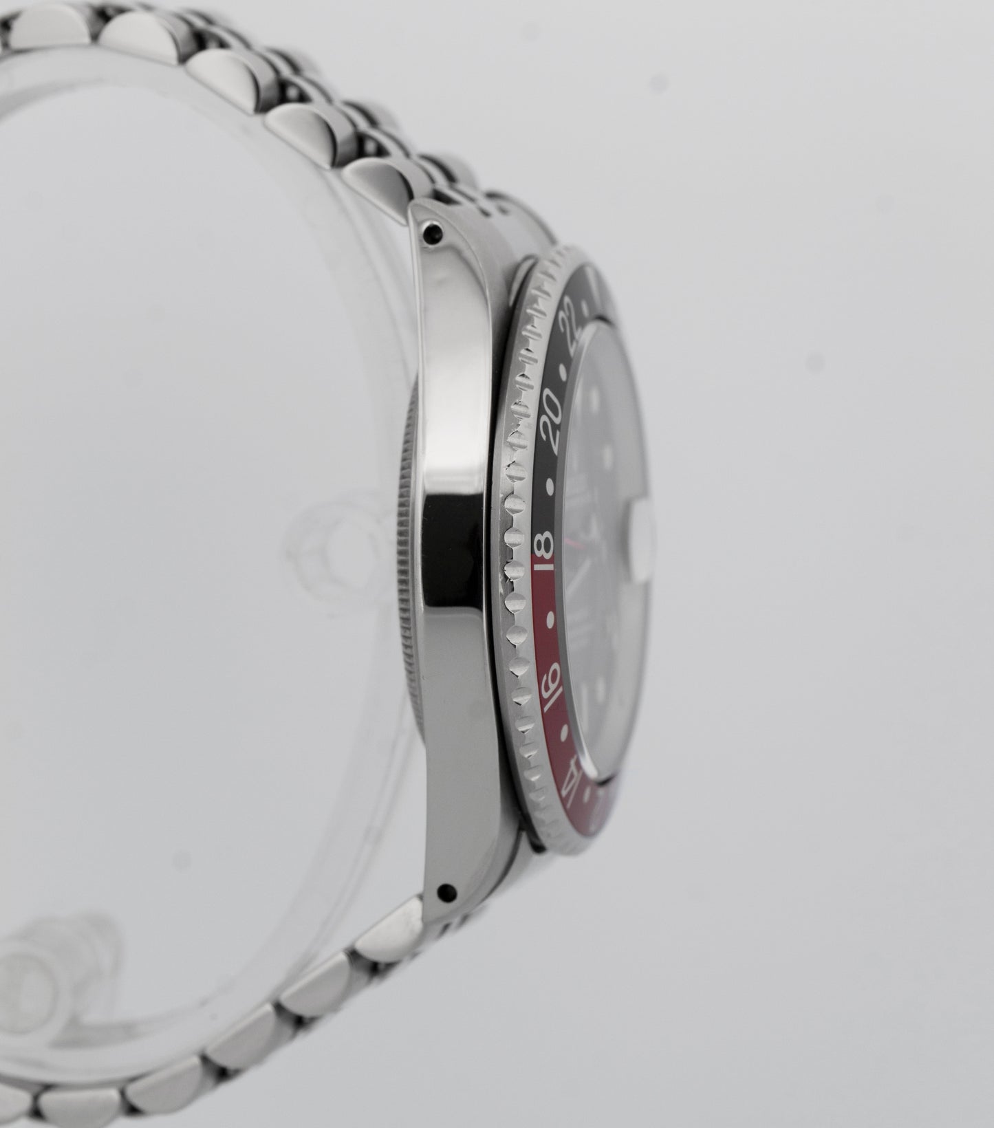 Rolex GMT-Master II 40mm Coke Red Black Stainless Steel Jubilee Date 16710 Watch