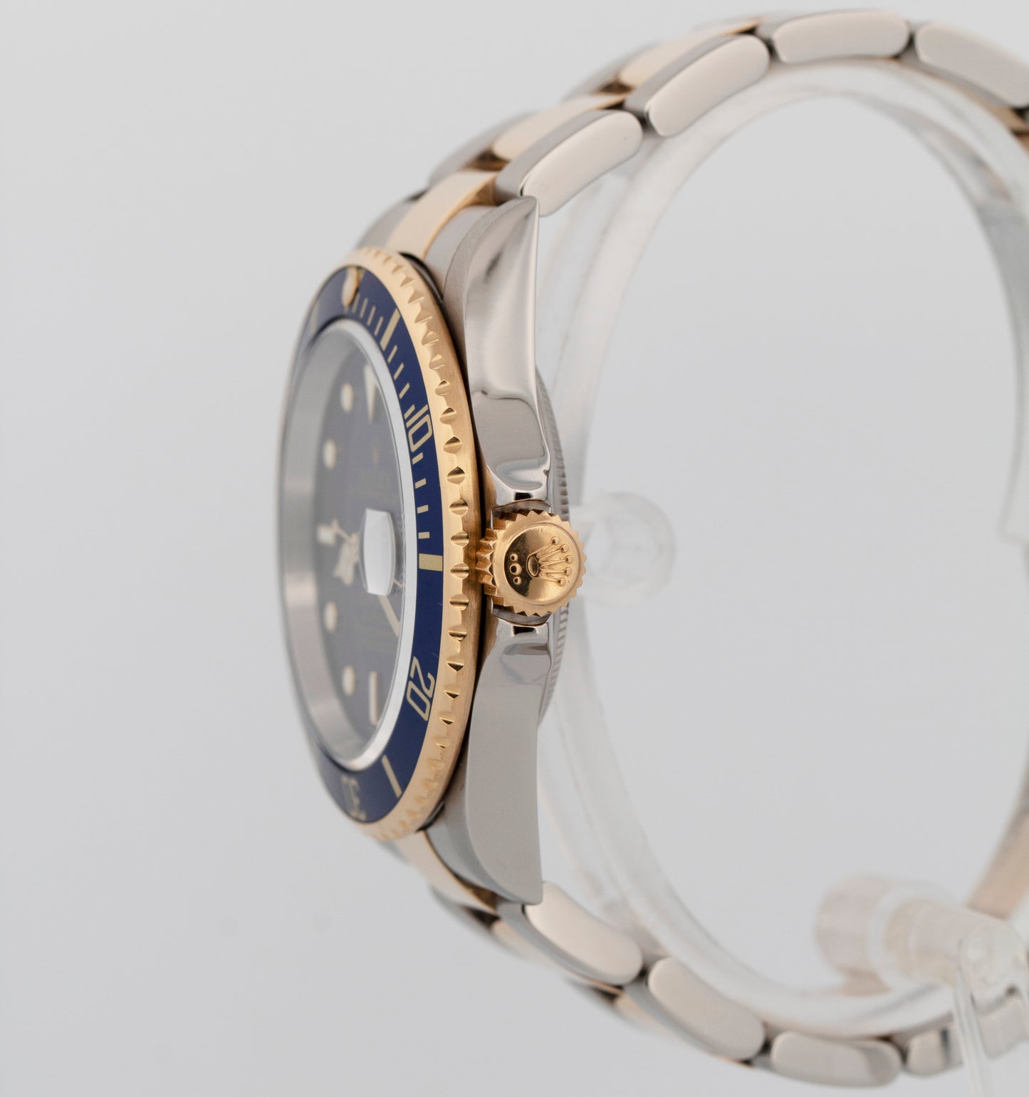 Rolex Submariner Date 16613 LB Blue No-Holes Yellow Gold Two-Tone 40mm Watch