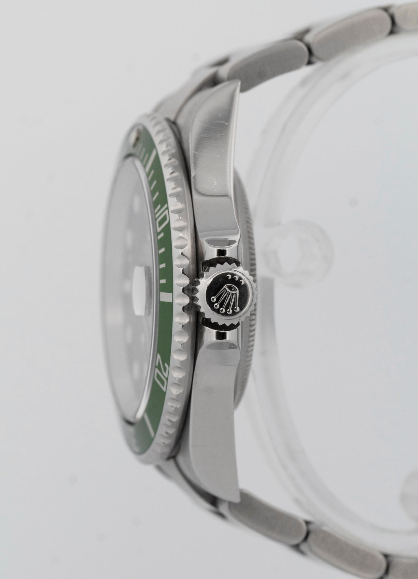 Rolex Submariner Date 40mm Kermit Green Stainless Steel Dive Watch 16610 LV