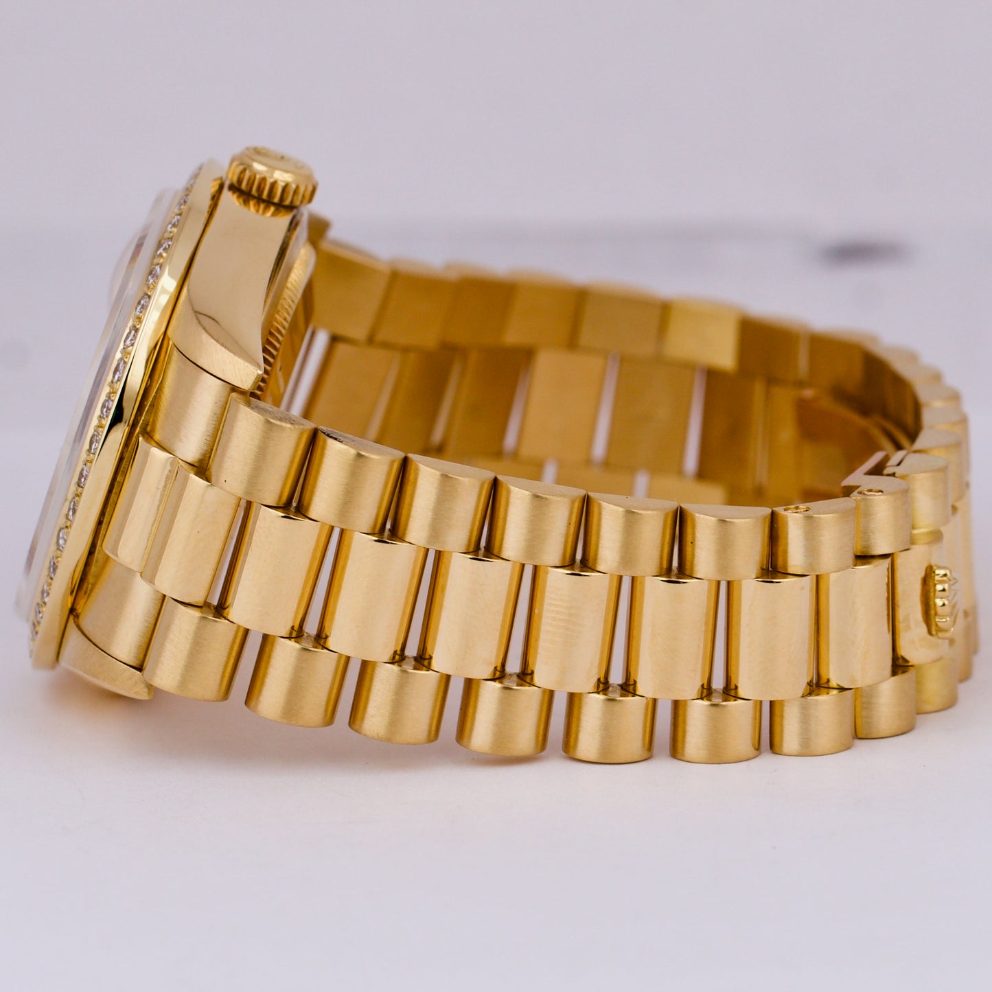 Rolex Day-Date President 36mm DIAMOND RUBY 18K Yellow Gold Quickset Watch 18238