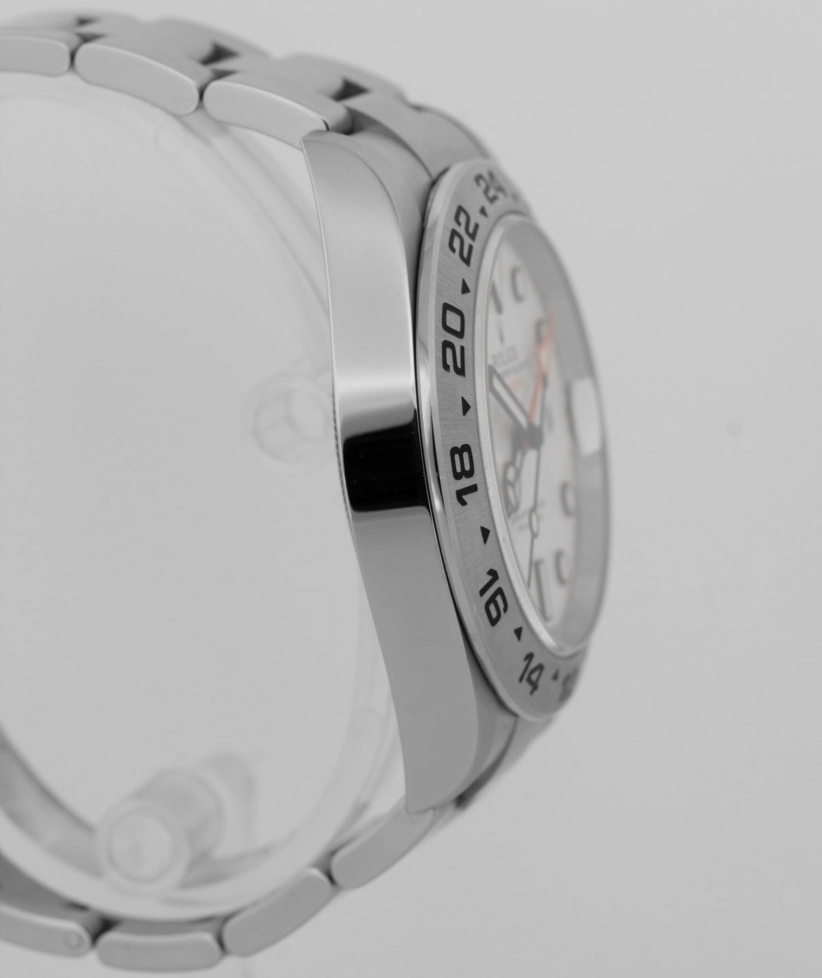 2023 Rolex Explorer II 226570 White Stainless Steel 42mm Watch Box Papers