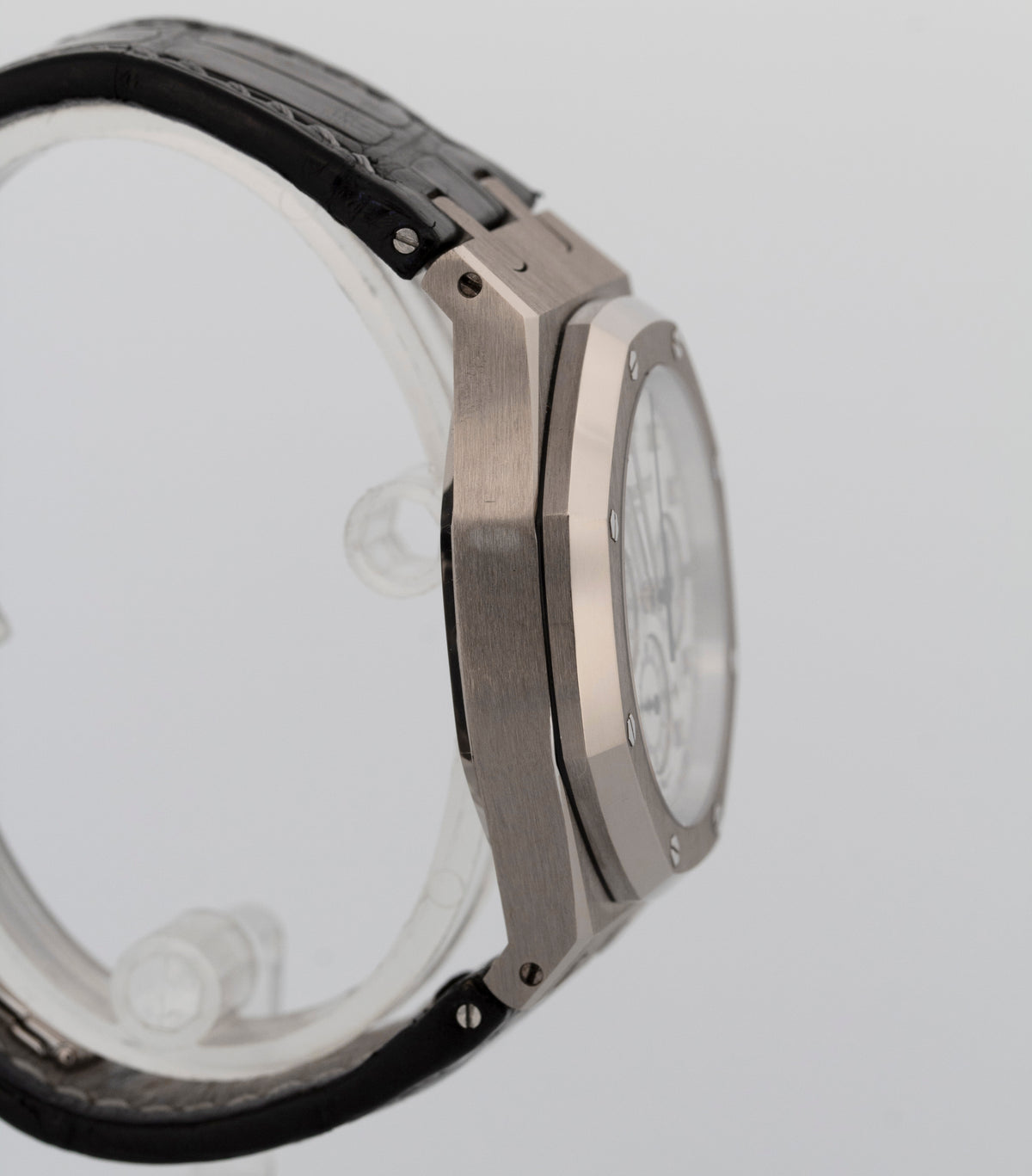 Audemars Piguet Royal Oak Chronograph 26022BC.OO.D002CR.01 White Gold 39mm Watch