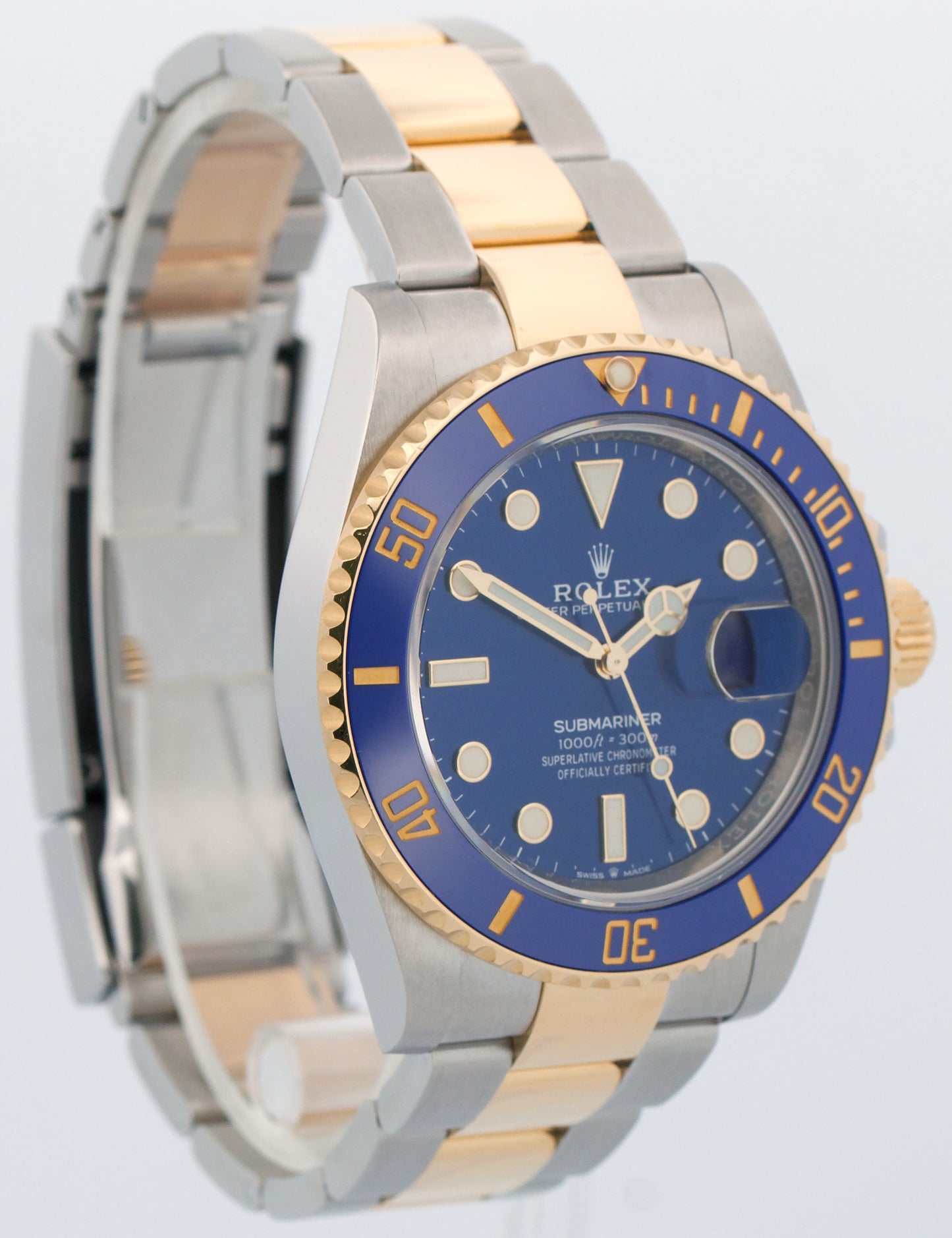 Rolex Submariner Date BLUE 41mm 18K Yellow Gold Steel CERAMIC 126613 LB Watch