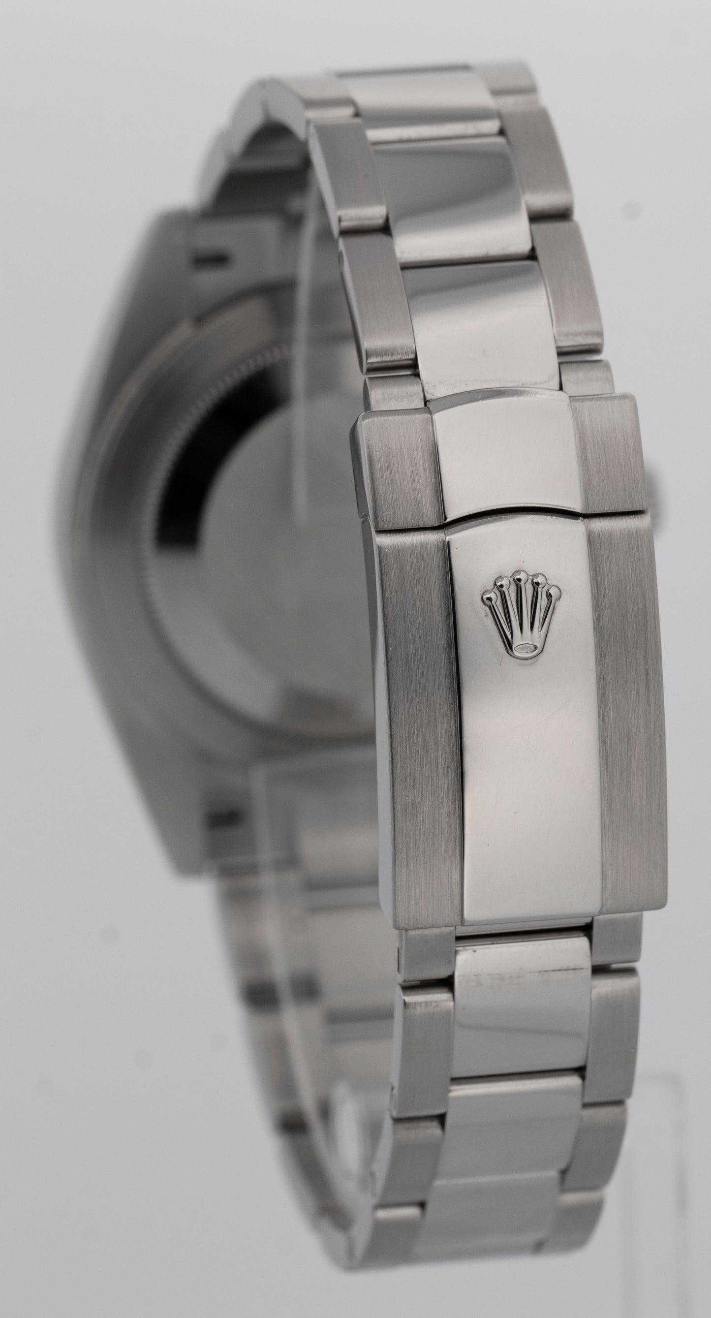 Rolex DateJust 41 GREEN Stainless Steel 41mm Smooth 126300 Oyster Watch