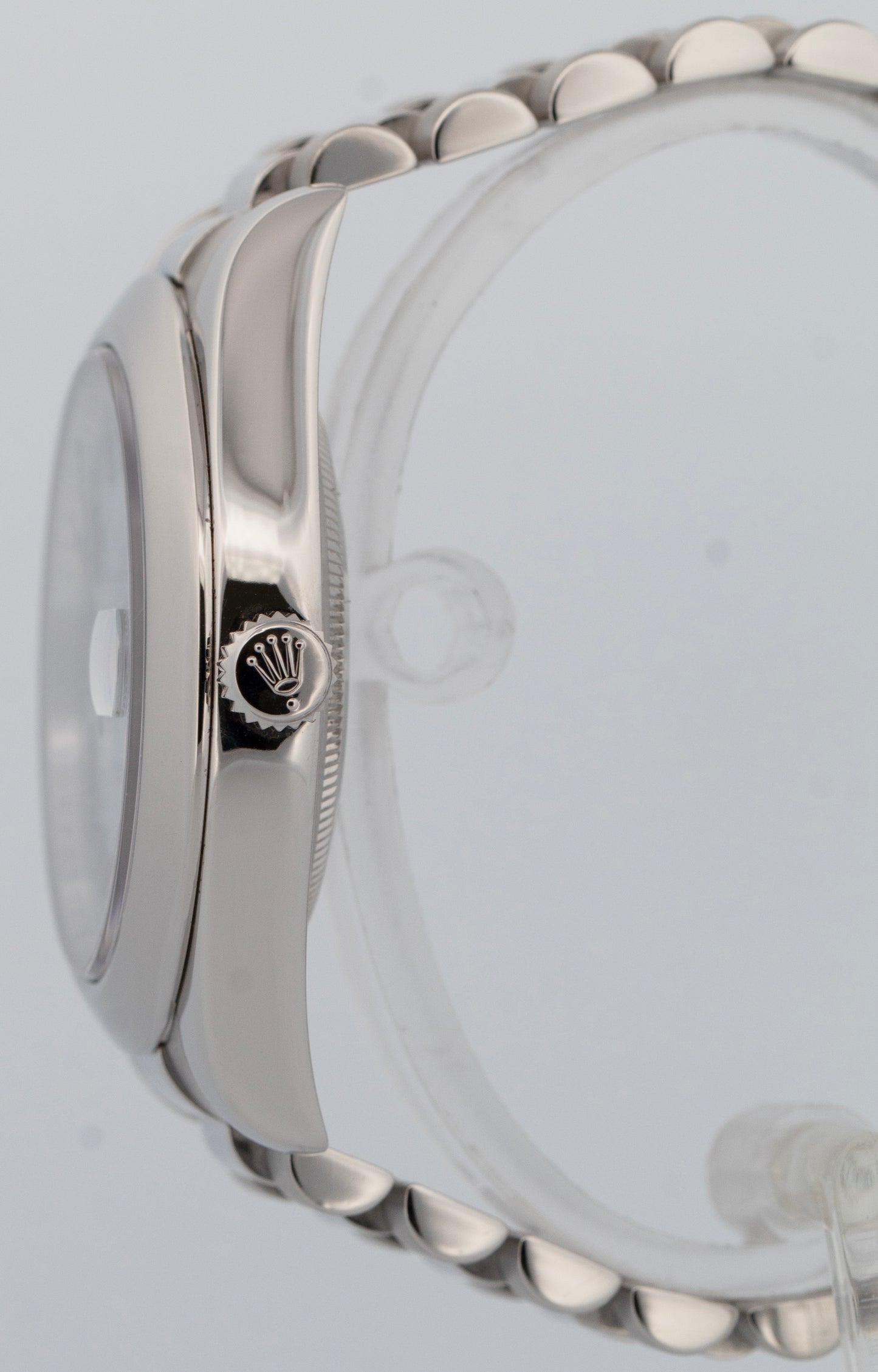 Rolex Day-Date Presidential GLACIER BLUE 41mm Roman Platinum 218206 Watch BOX