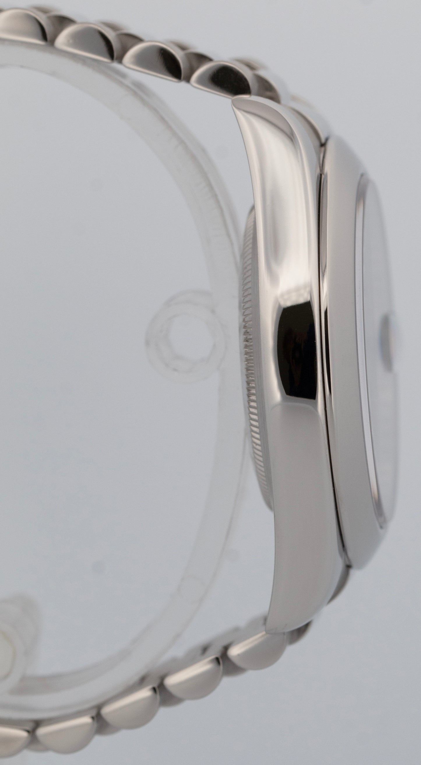 Rolex Day-Date Presidential GLACIER BLUE 41mm Roman Platinum 218206 Watch BOX