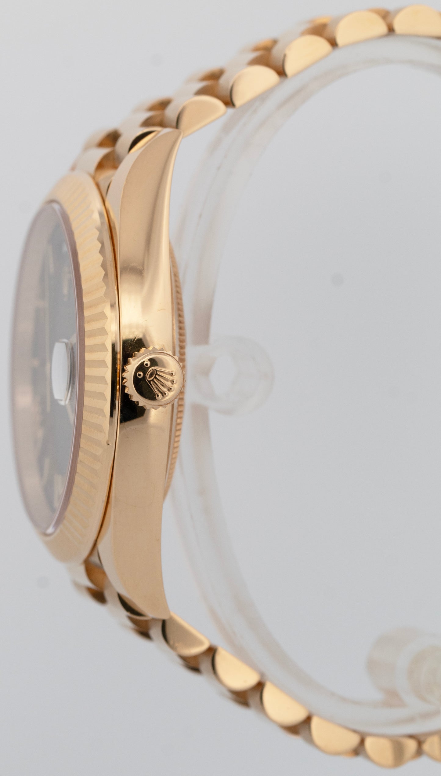 PAPERS Rolex Day-Date President 40mm GREEN OMBRE Yellow Gold 228238 Watch BOX