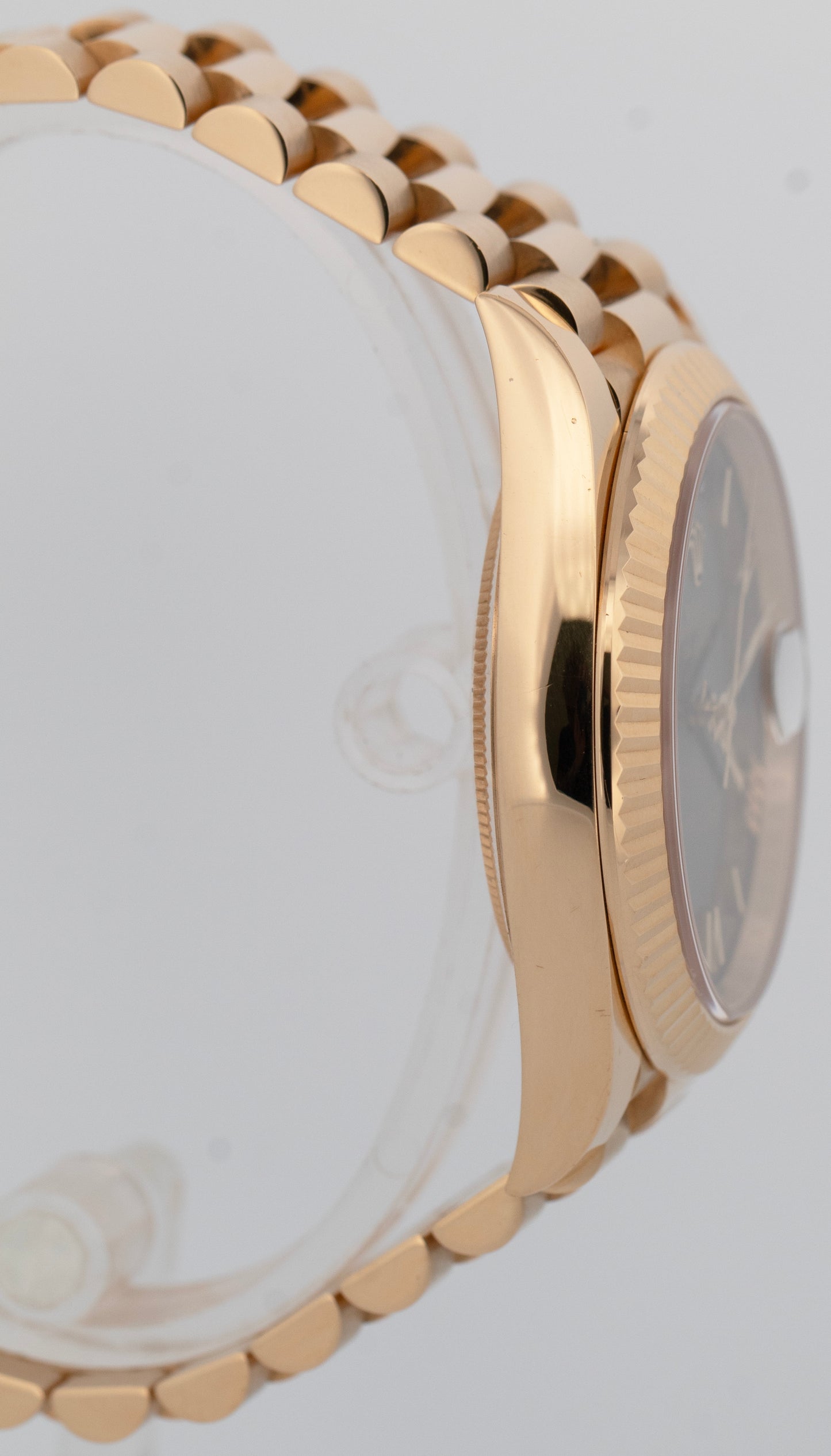 PAPERS Rolex Day-Date President 40mm GREEN OMBRE Yellow Gold 228238 Watch BOX