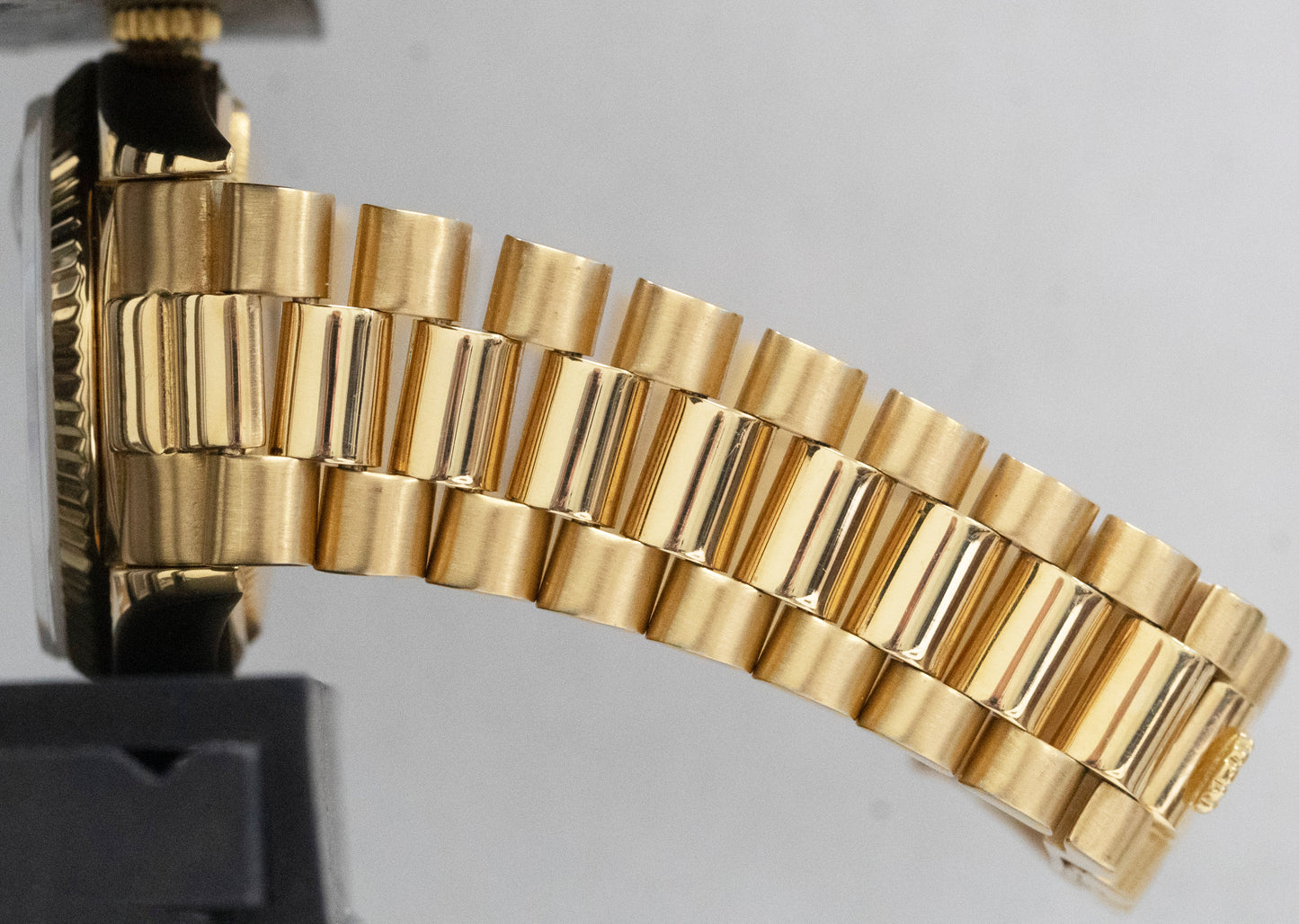 Rolex Day-Date President Green DIAMOND 36mm 18K Yellow Gold Fluted Watch 18038
