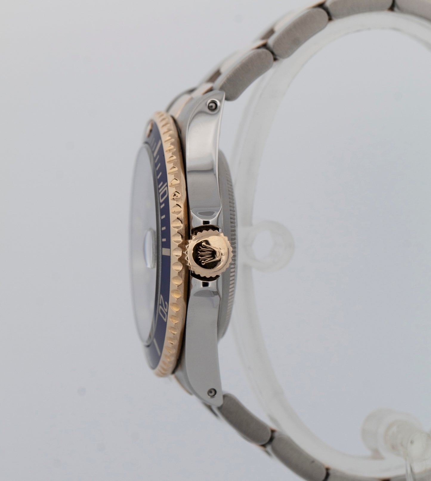 Rolex Submariner Date 40mm BLUE Two-Tone 18K Gold Stainless Steel 16613 Watch