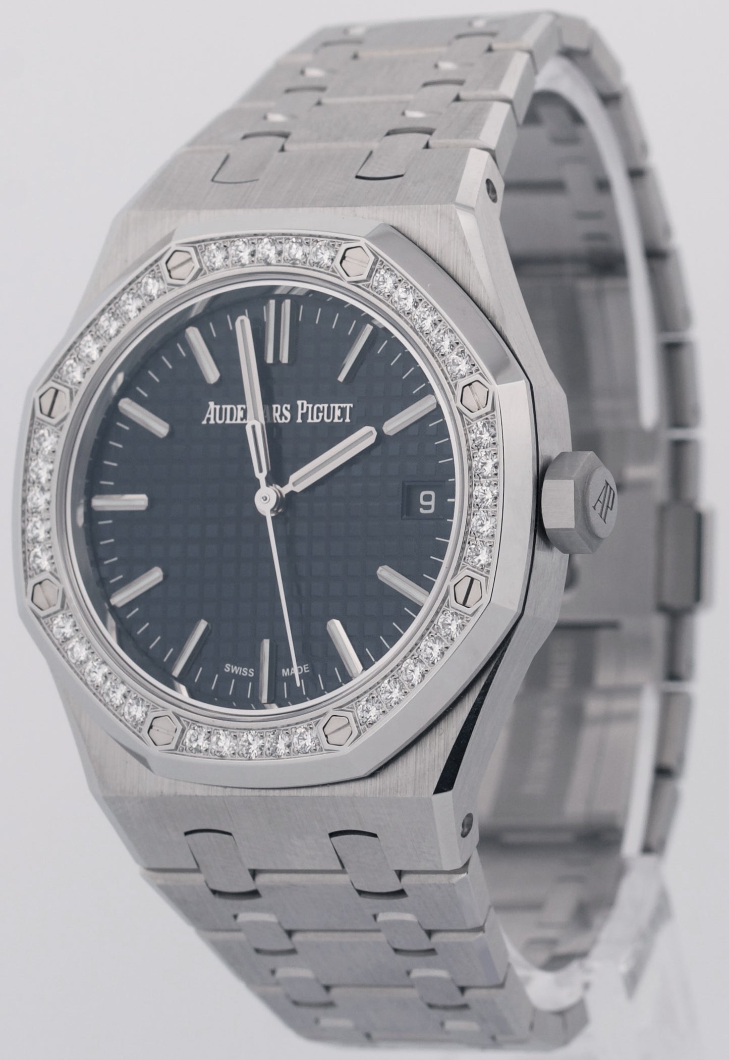 New 50th Anniversary Audemars Piguet Royal Oak Diamond 37mm 15551ST Box Papers