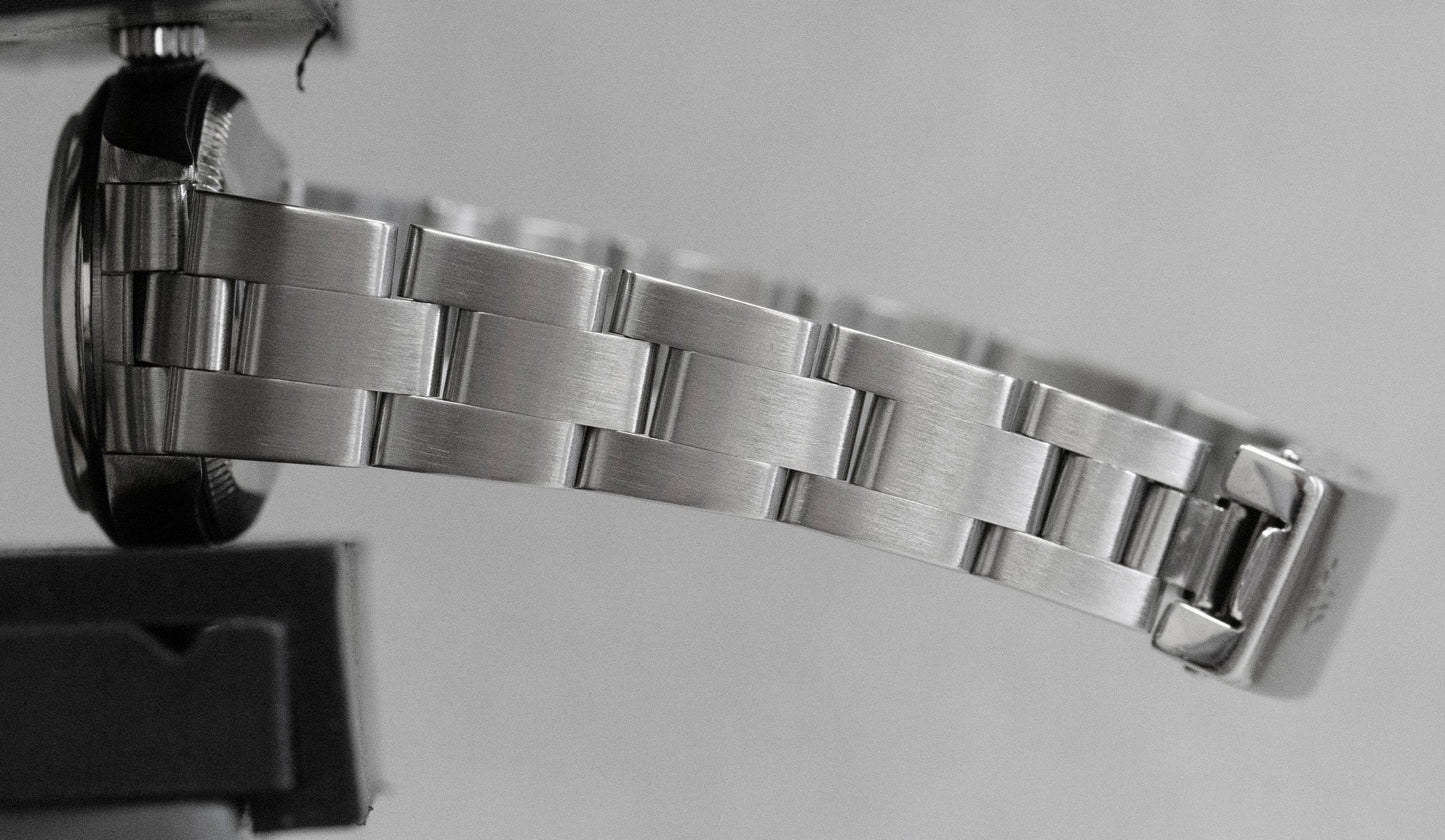 Rolex Oyster Perpetual SILVER Stainless Steel 24mm Automatic 76080 Watch