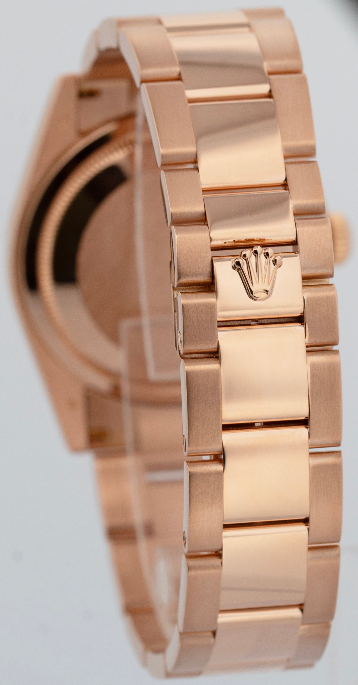 Rolex Day-Date Pink Roman Dial 18k Rose Gold Fluted OYSTER 36mm Watch 118235 BOX