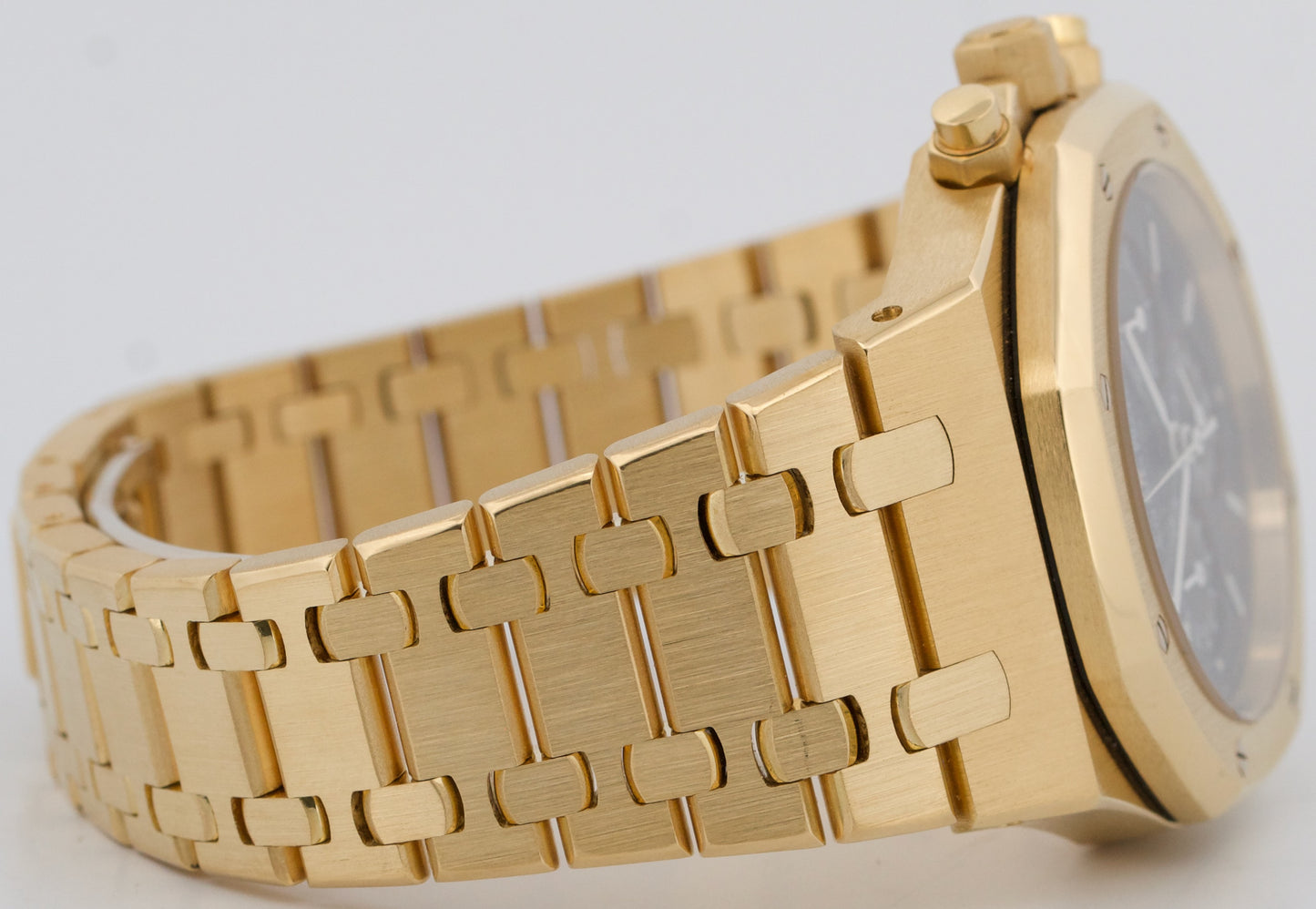 2024 ARCHIVES Audemars Piguet Royal Oak Chronograph 18k Gold BLUE 39mm 25860BA