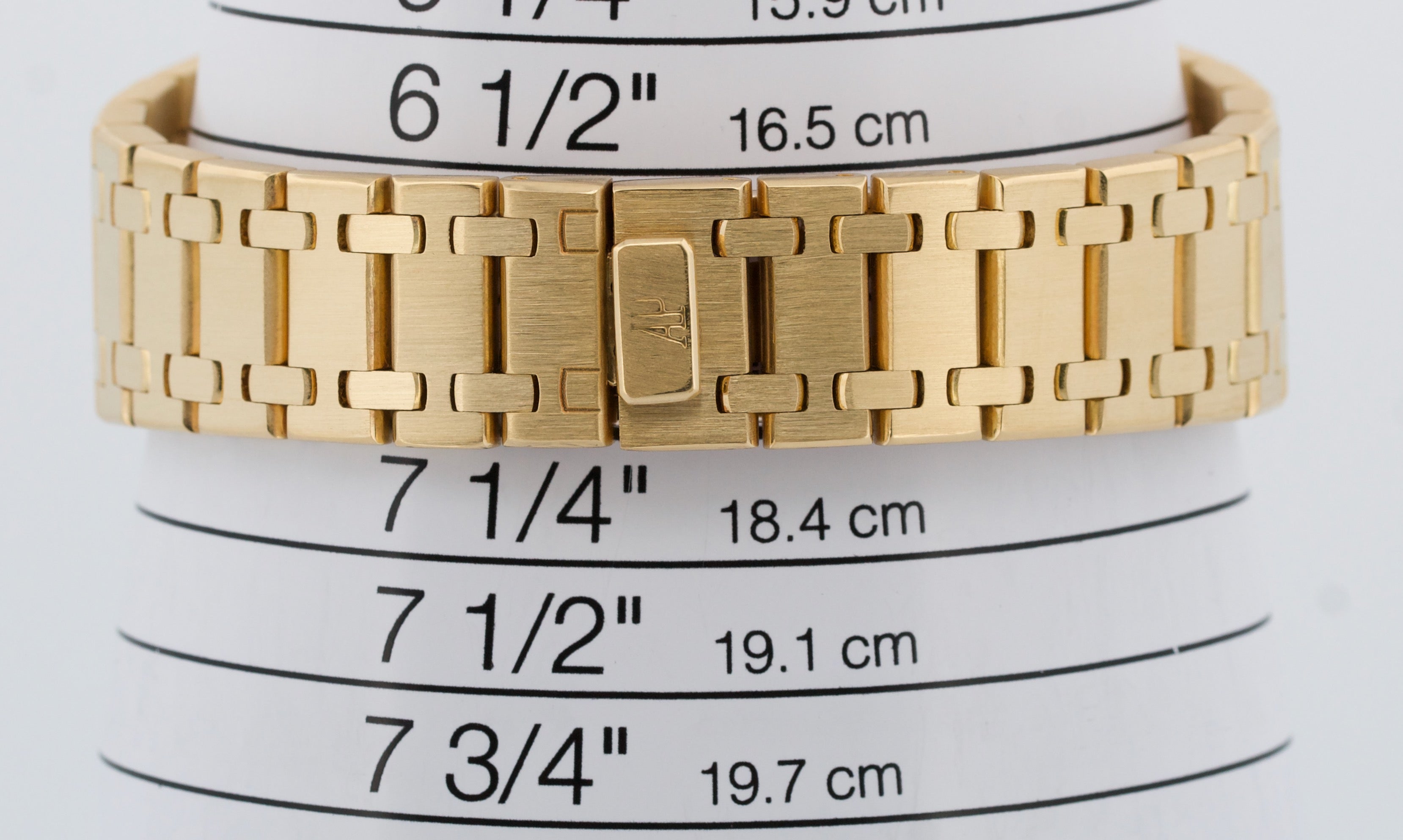 2024 ARCHIVES Audemars Piguet Royal Oak Chronograph 18k Gold BLUE