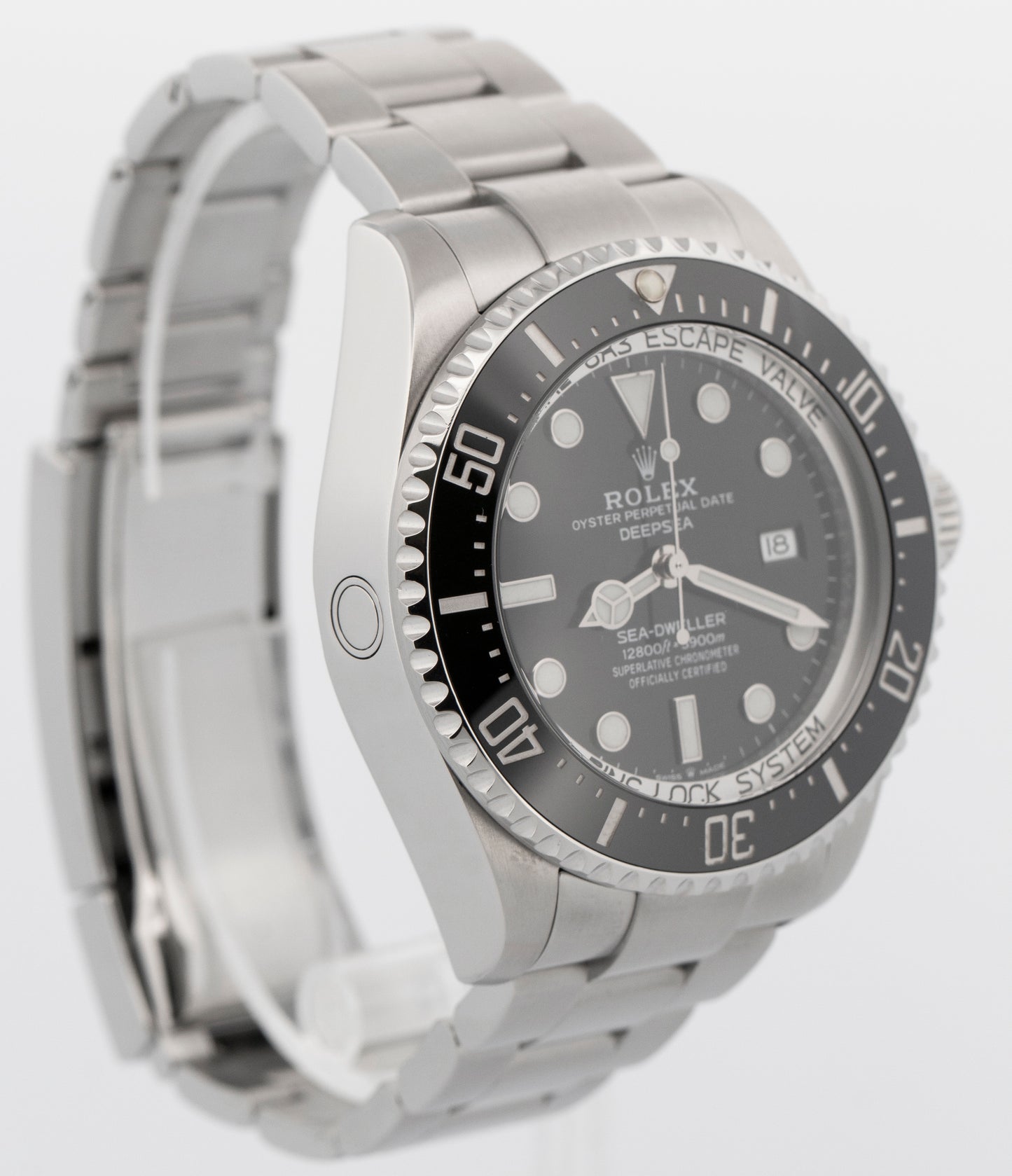 Rolex Sea-Dweller Deepsea BLACK Stainless Steel 44mm Date 126660 Dive Watch