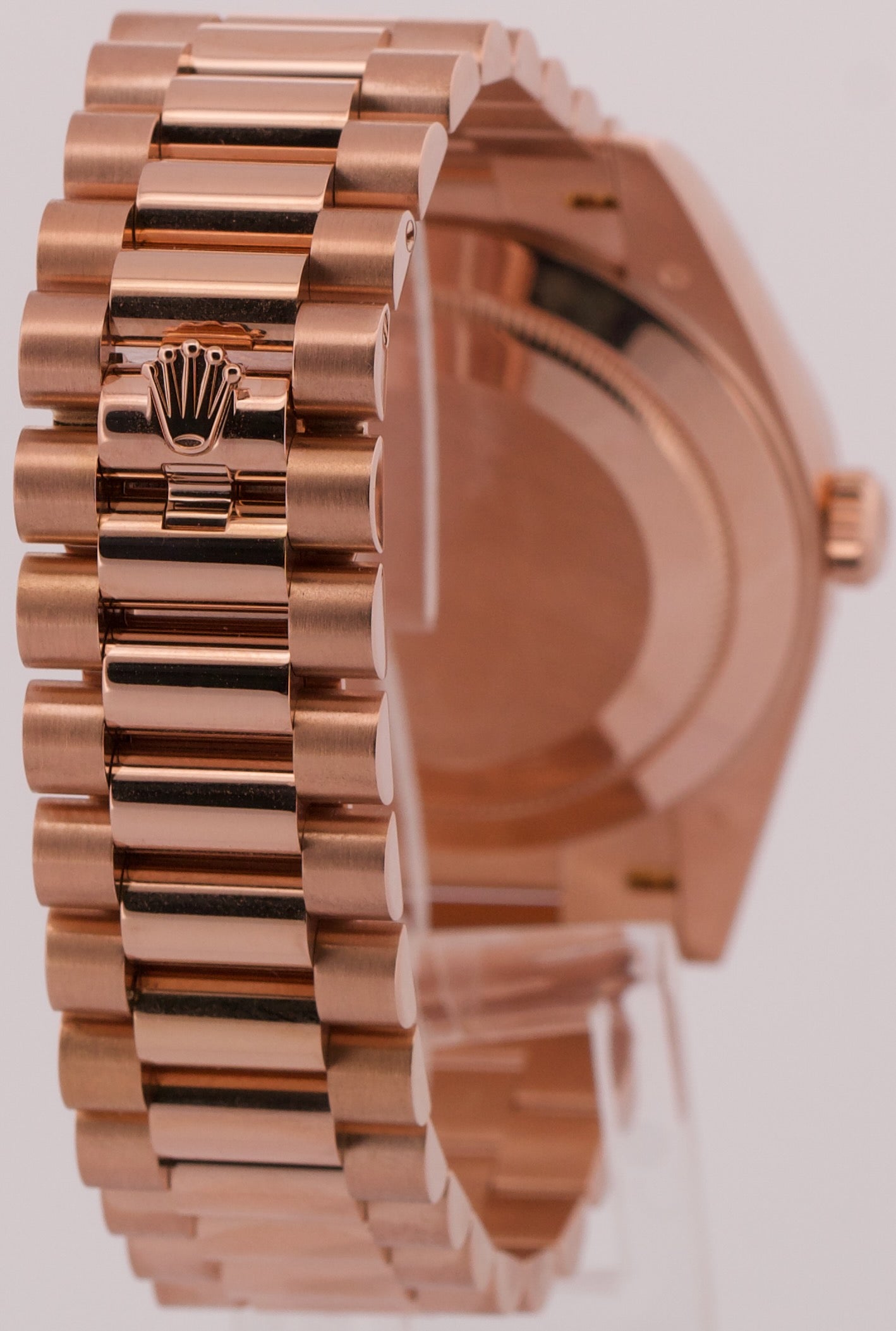 Rolex Day-Date President 40mm OLIVE GREEN ROMAN 18K Rose Gold Fluted 228235