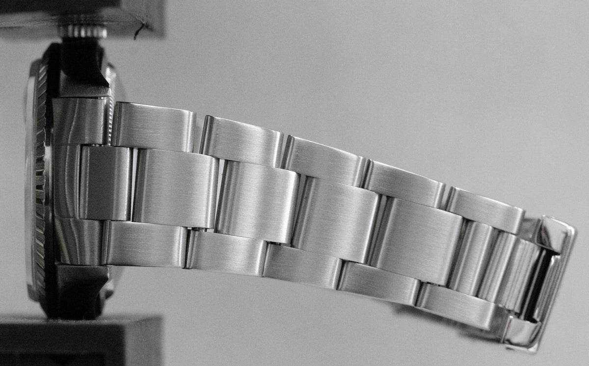 Rolex DateJust 16220 Silver Stainless Steel Patina 36mm Oyster Watch