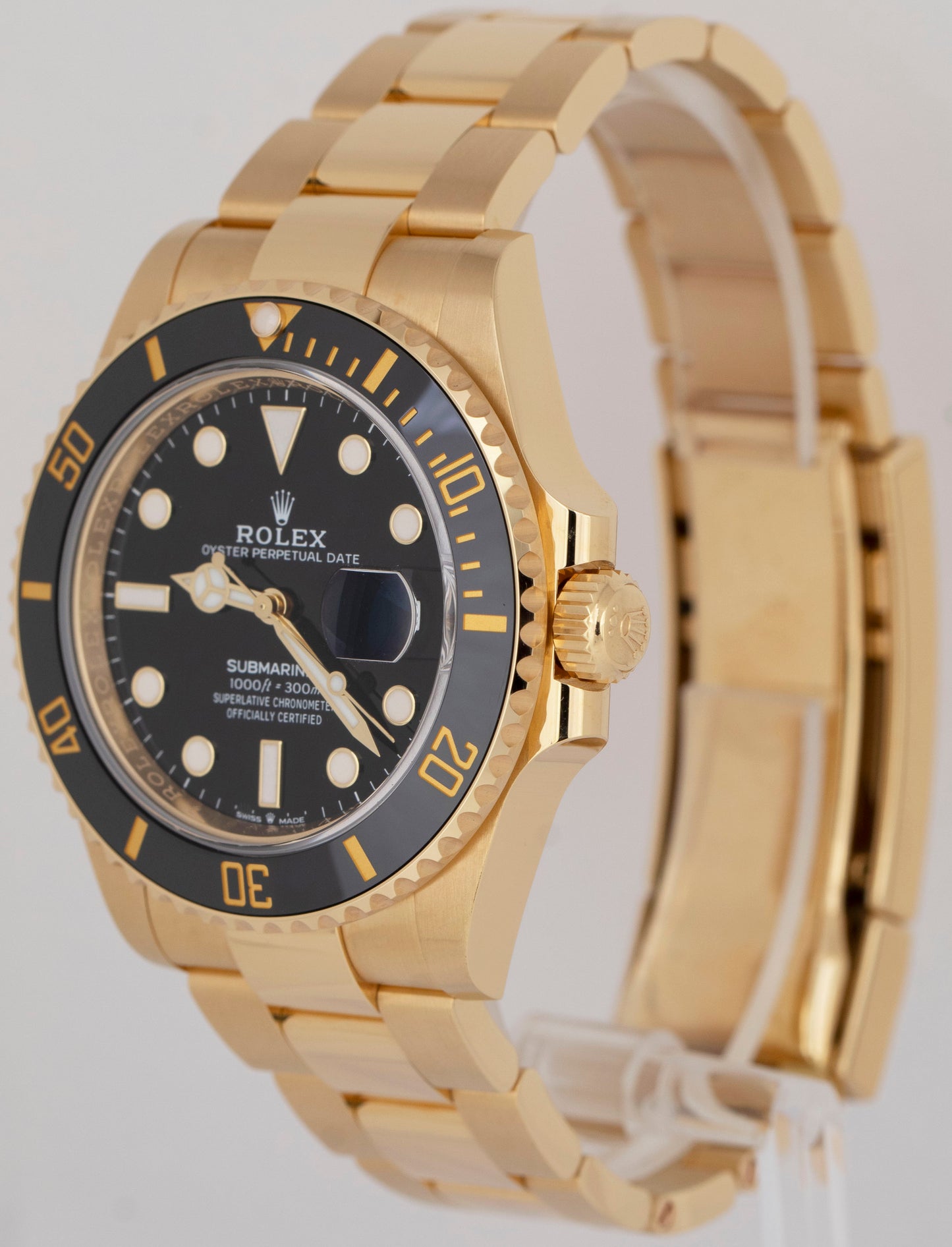 BRAND NEW 2023 PAPERS Rolex Submariner Date 41 Gold Black Watch 126618 LN B+P