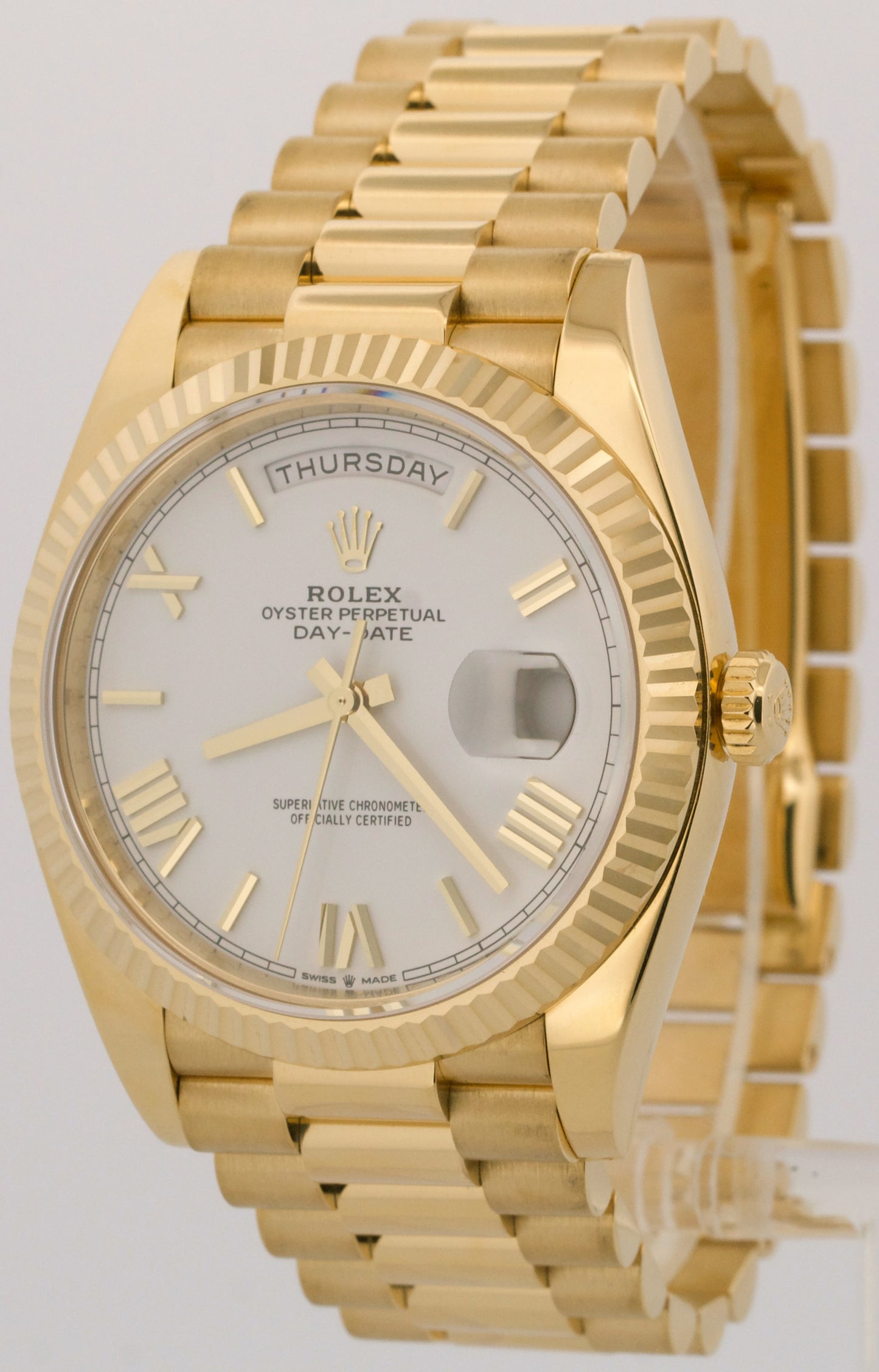 PAPERS Rolex Day-Date President 40mm WHITE ROMAN 18K Gold Fluted 228238 BOX
