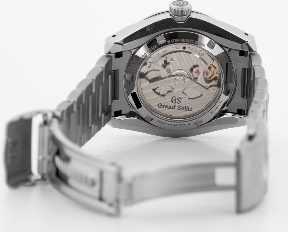 2024 Grand Seiko Sport Collection Spring Drive Tokyo Lion SBGA481G Box Papers