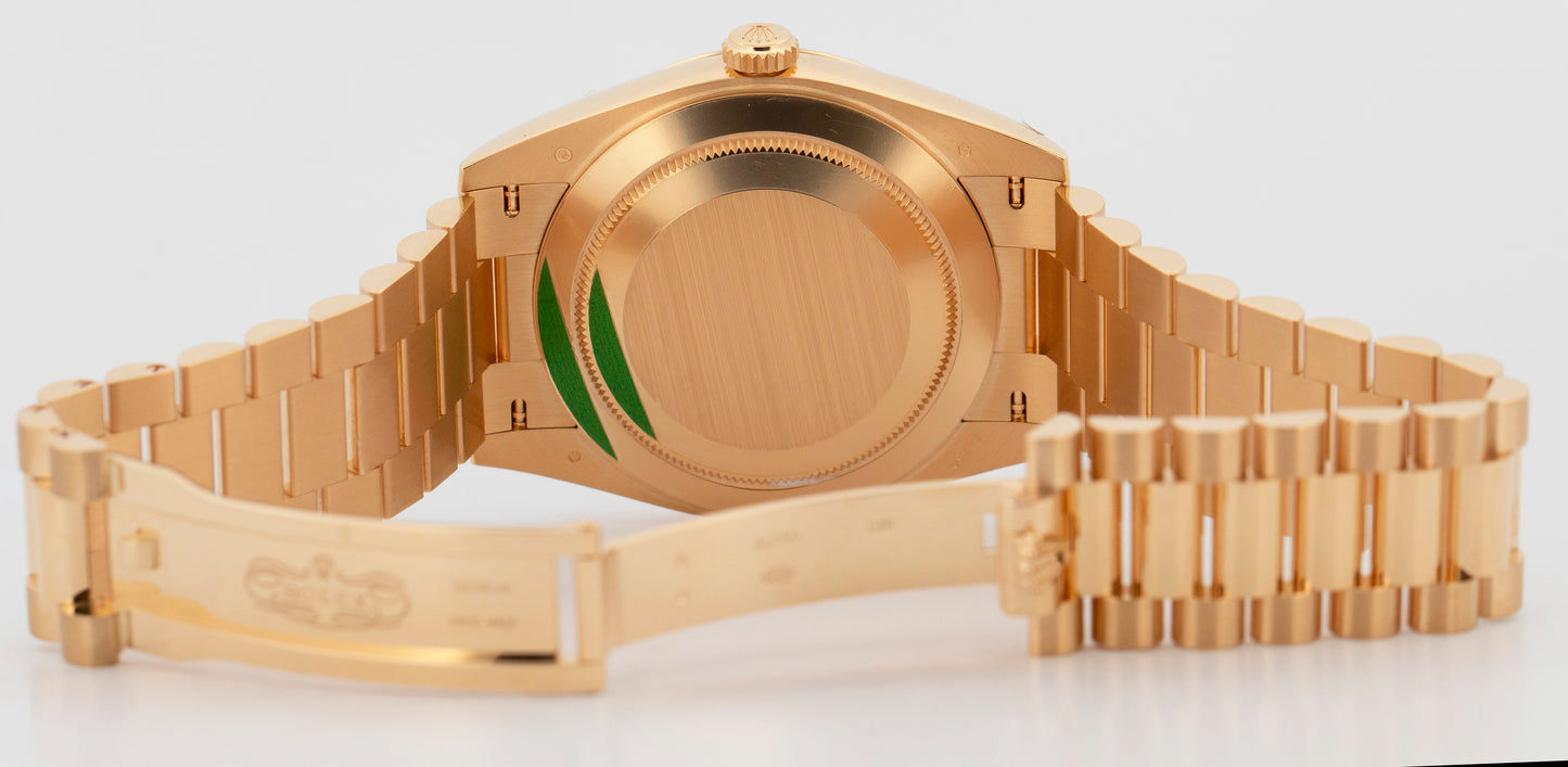 New 2026 Rolex Day-Date 228238 Green 18K Yellow Gold 40mm Watch Box Papers