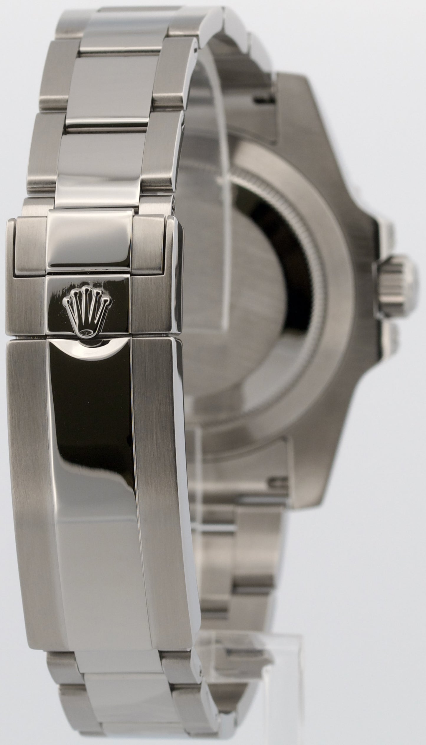 Rolex Submariner Date BLUE DIAMOND SAPPHIRE Stainless Steel 40mm Watch 116610