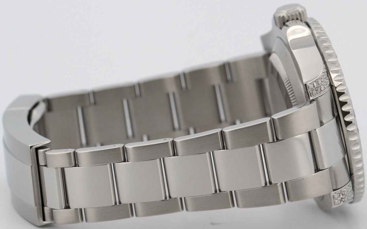 Rolex Submariner Date BLUE DIAMOND SAPPHIRE Stainless Steel 40mm Watch 116610