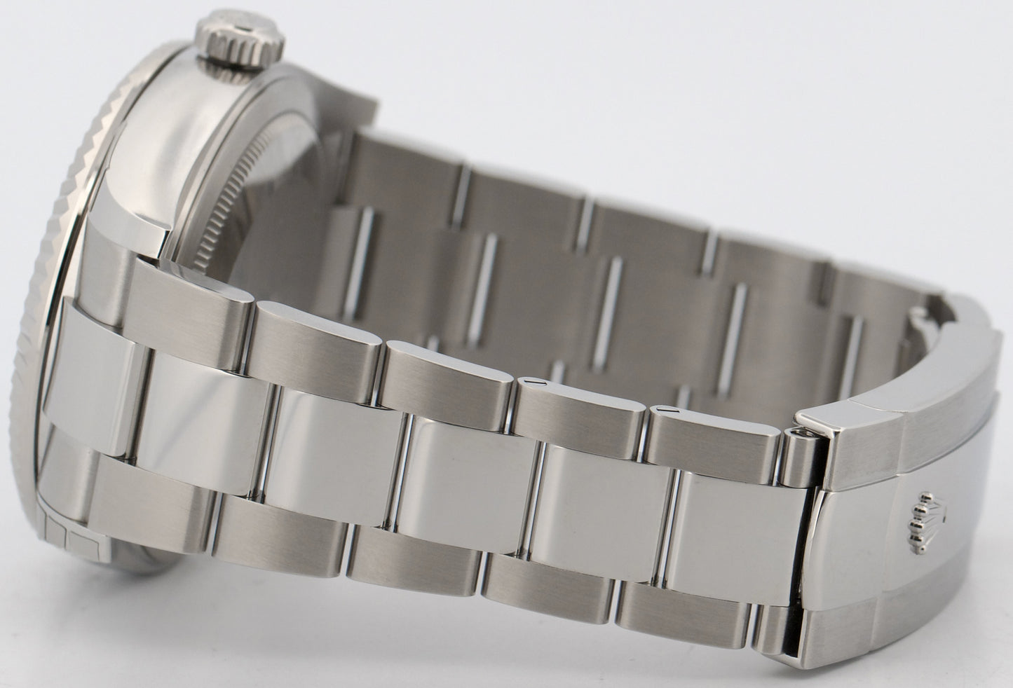 UNWORN NOV 2025 PAPERS Rolex Sky-Dweller GREEN Oyster 18K 42mm 336934 Watch BOX