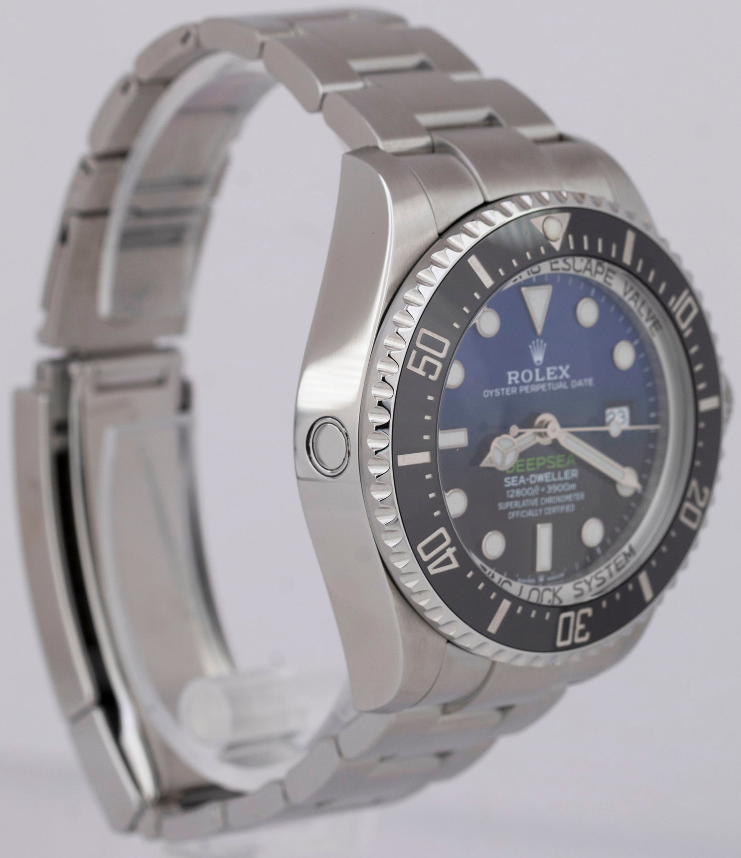 MINT PAPERS Rolex Sea-Dweller Deepsea James Cameron Blue 44mm 126660 BOX