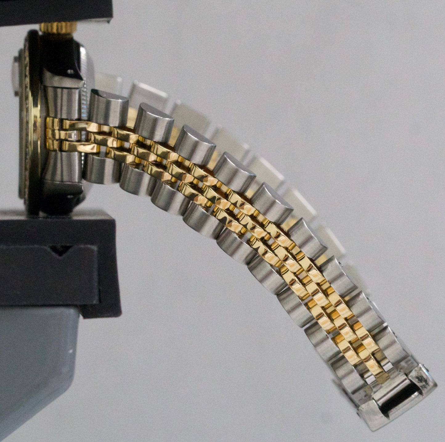 Ladies Rolex DateJust 26mm MOP DIAMOND 18K Yellow Gold Steel JUBILEE 69173 Watch