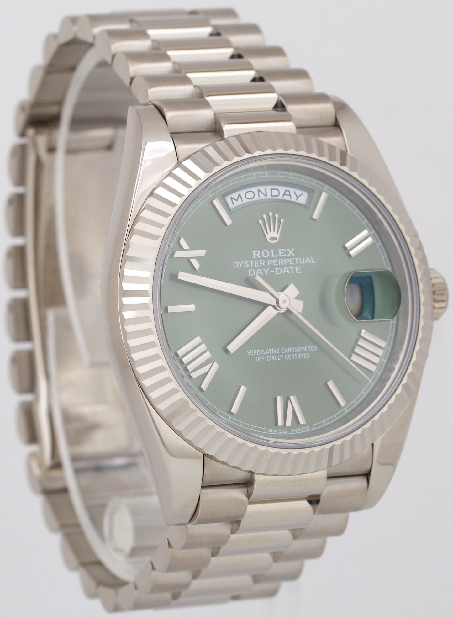 MINT Rolex Day-Date President 40mm OLIVE GREEN ROMAN 18K White Gold 228239 BOX