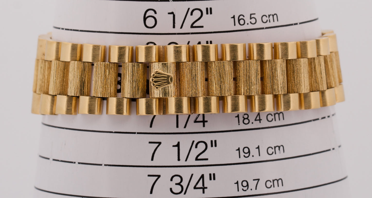 1979 Rolex Day-Date President 36mm WHITE ROMAN BARK 18K Yellow Gold Fluted 18078