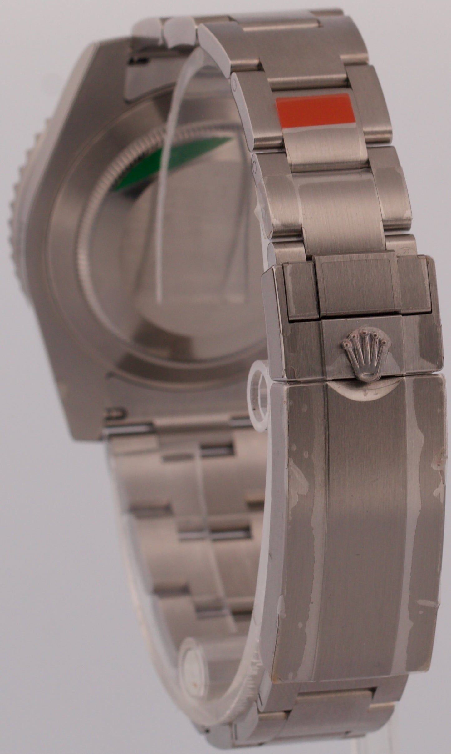 NOS STICKERED 2018 PAPERS Rolex Submariner HULK Steel Green 40mm 116610 LV BOX