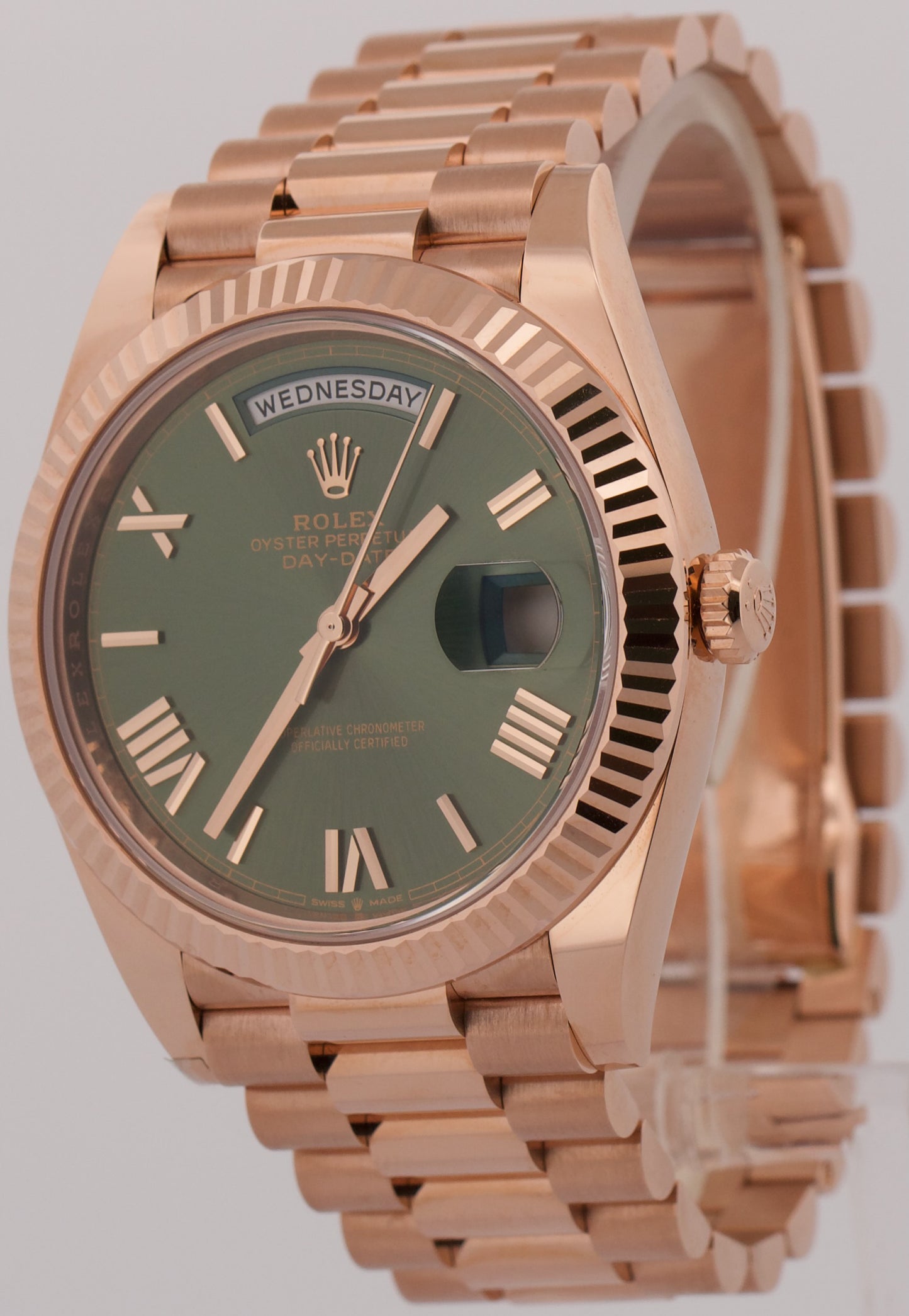 NEW 2026 PAPERS Rolex Day-Date President 40mm OLIVE GREEN 18K Gold 228235 BOX