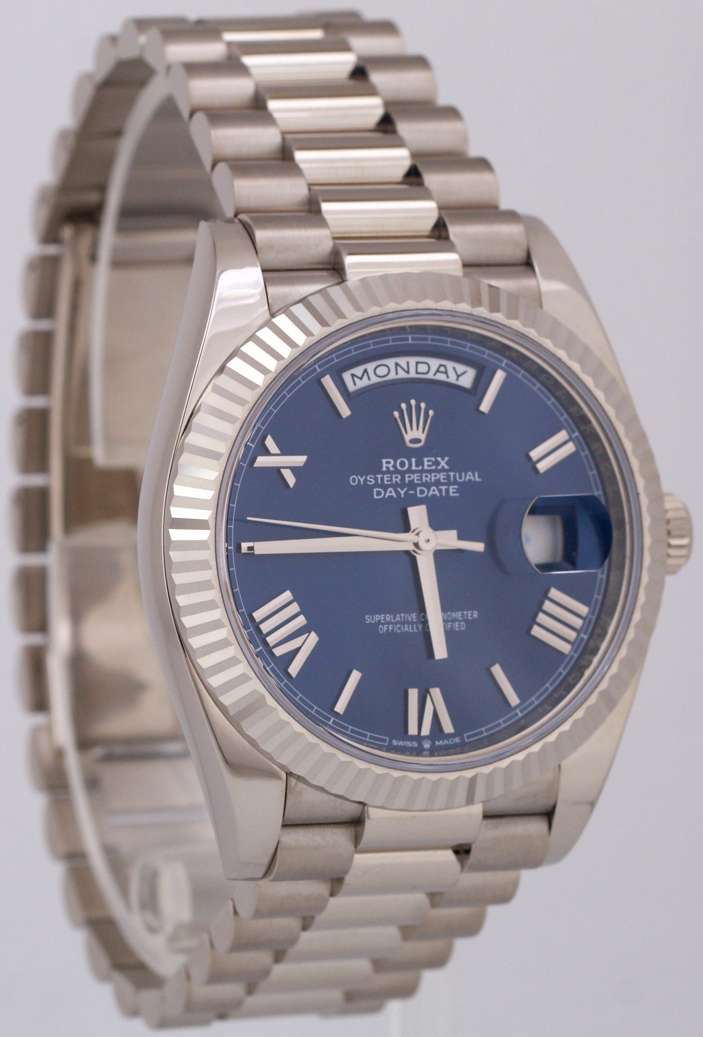 MINT 2023 Rolex Day-Date 40mm BLUE ROMAN President 18K White Gold 228239 BOX