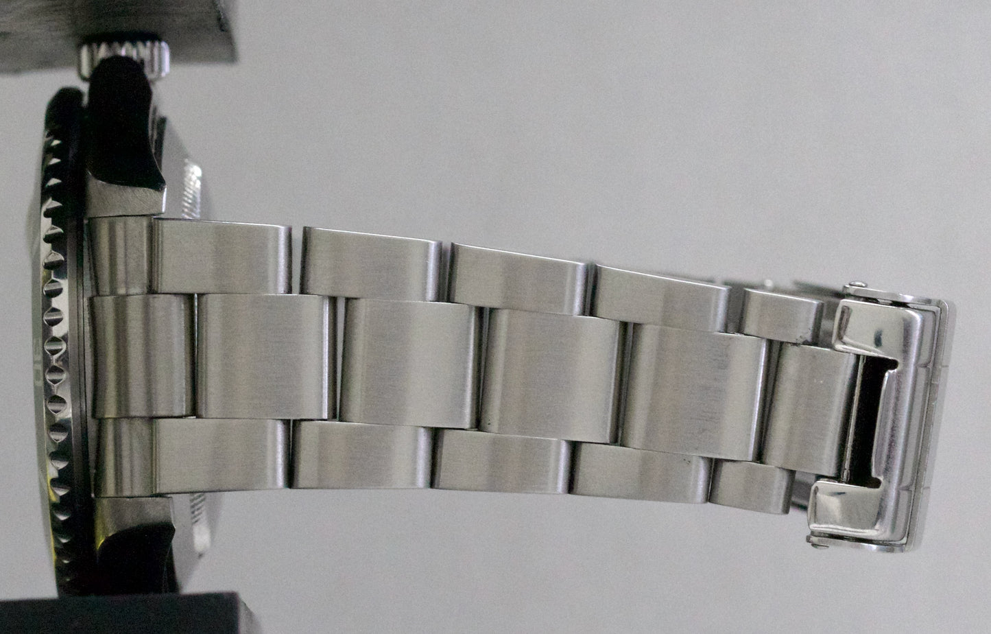 Rolex Submariner Date BLACK Stainless Steel GREEN No-Holes 40mm Watch 16610