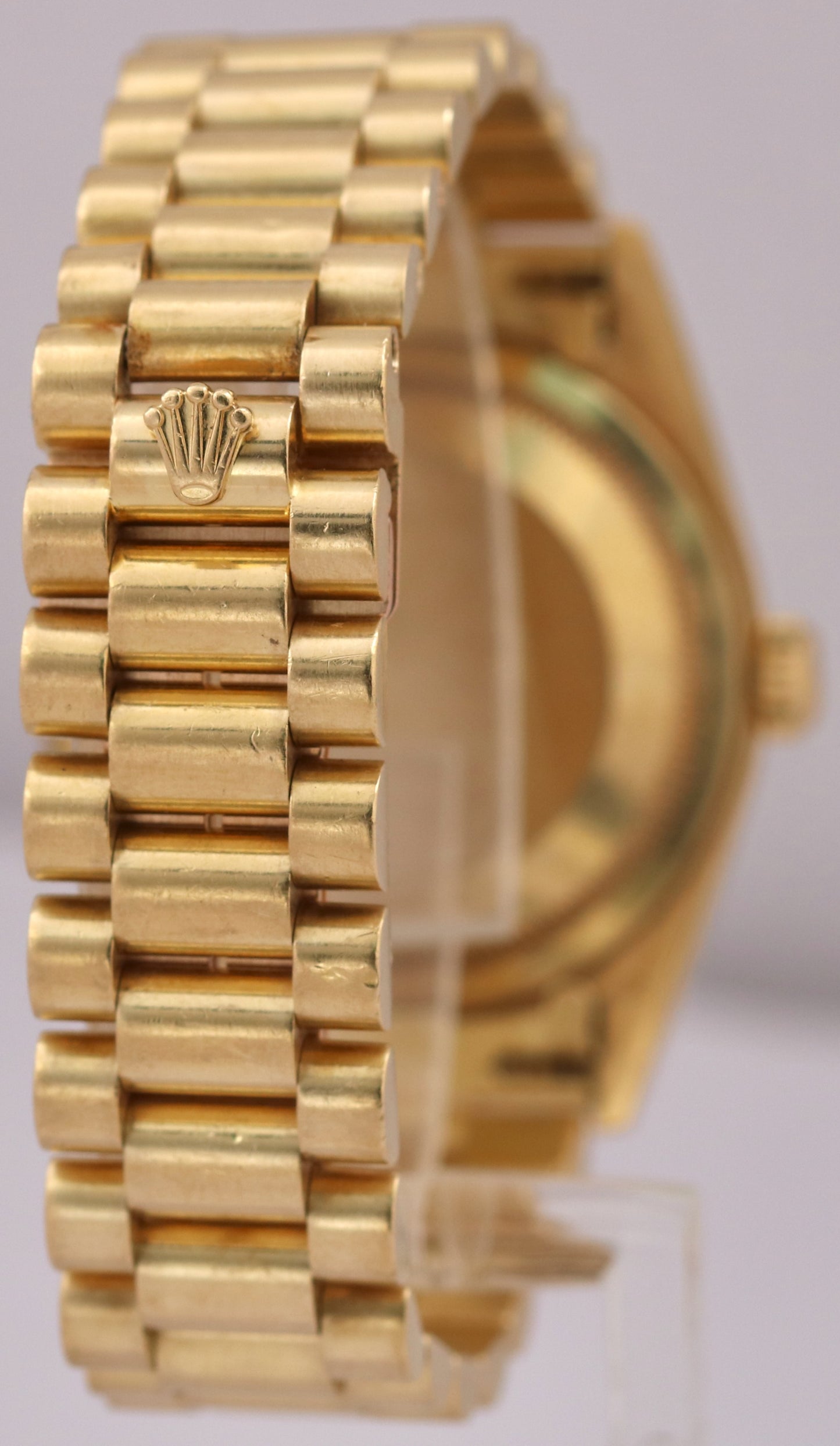 UNPOLISHED Rolex Day-Date President MOP DECO ROMAN 36mm 18K Yellow Gold 18238