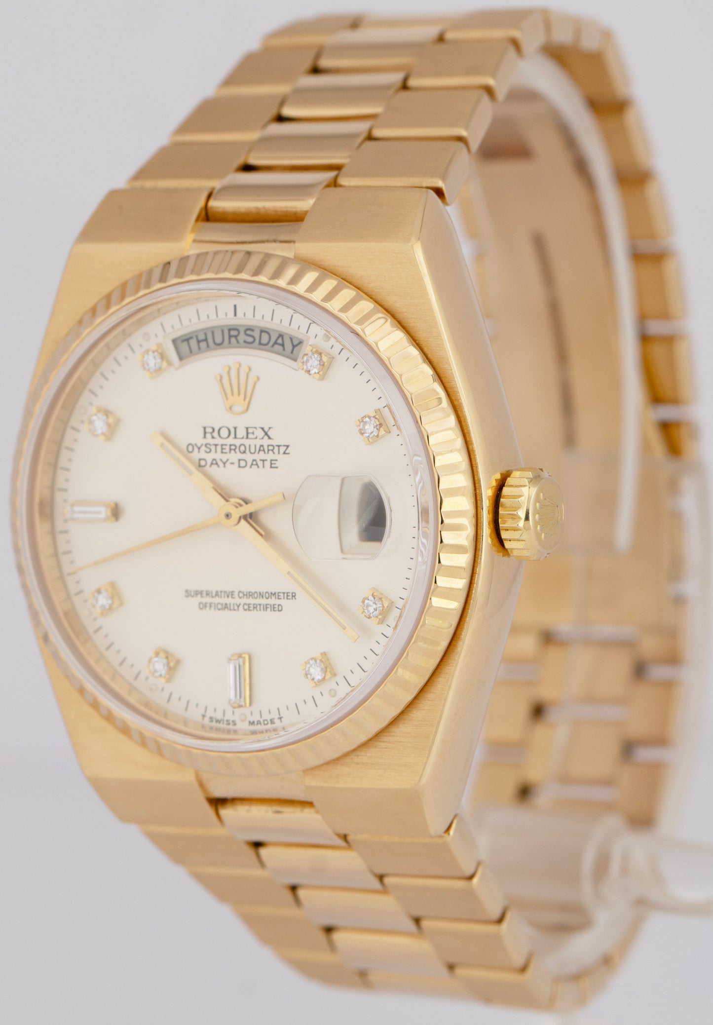 Rolex OysterQuartz Day-Date Silver Diamond Dial 36mm 18K Yellow Gold Watch 19018