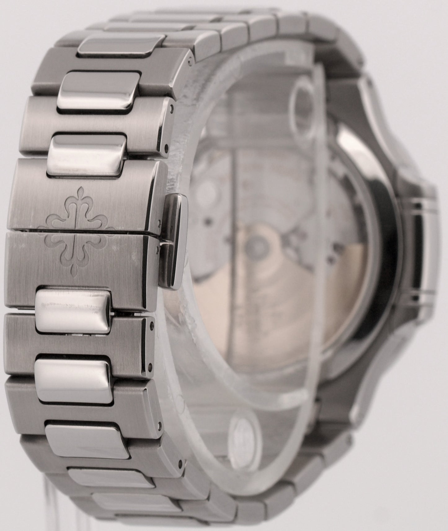 Ladies Patek Philippe Nautilus SILVER DIAMOND 35.2mm Steel 7118/1200A-010