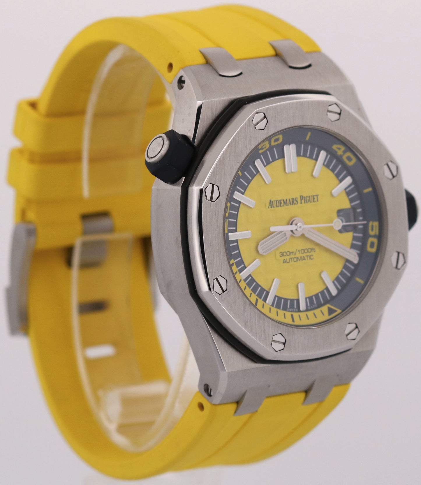 Audemars Piguet Royal Oak Offshore Diver YELLOW Blue Steel Rubber 42mm 15710ST