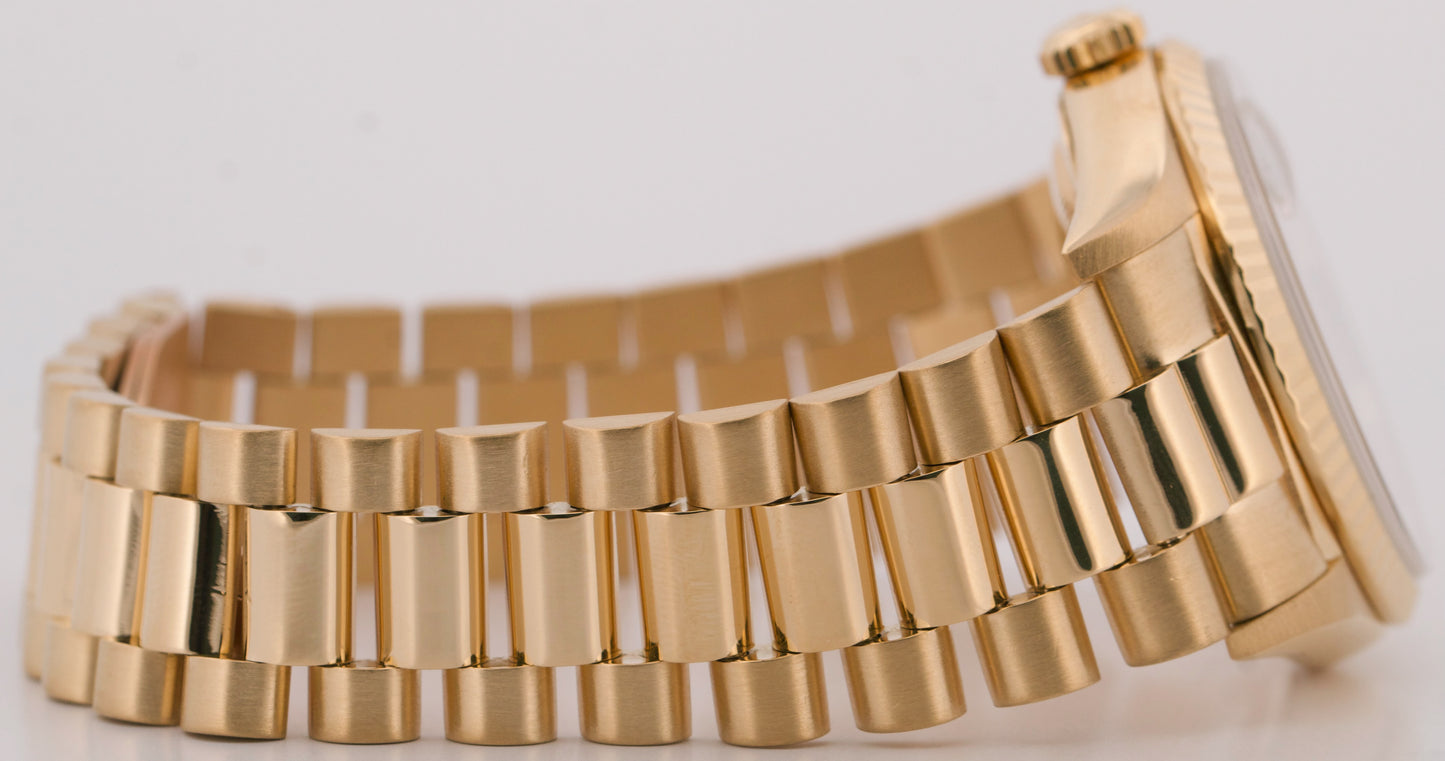 1998 PAPERS Rolex Day-Date President WHITE ROMAN 18K Yellow Gold 36mm 18238 BOX