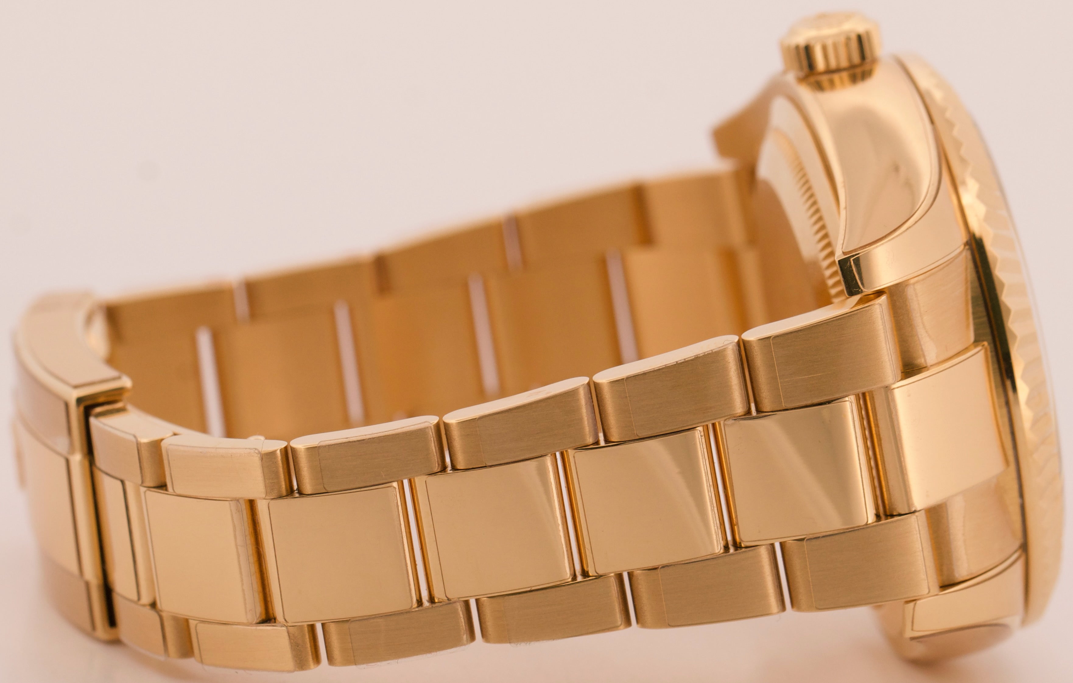 Rolex Sky-Dweller CHAMPAGNE ARABIC 18K Yellow Gold Fluted 42mm