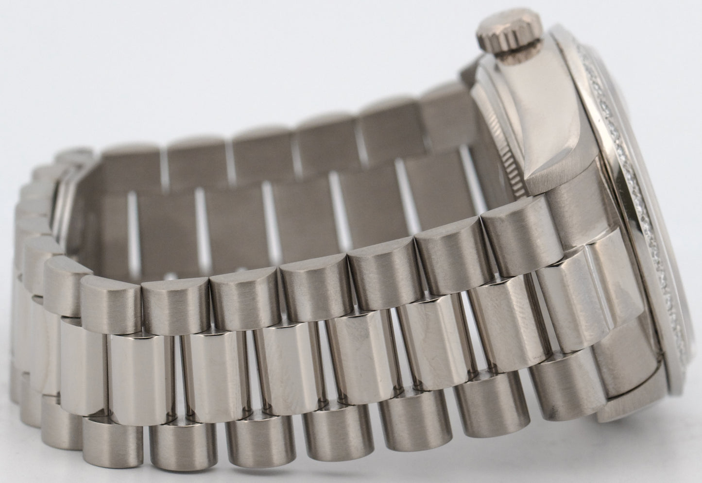 Rolex Day-Date President Silver FACTORY DIAMOND BEZEL 36mm 18K White Gold 18049