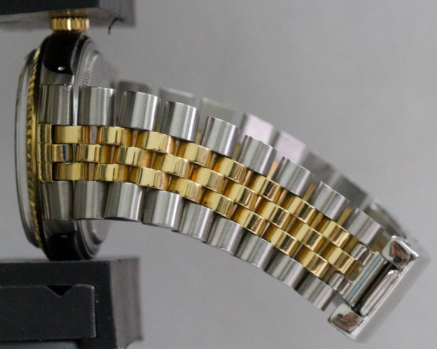1987 Rolex DateJust 16013 Champagne Two-Tone 18K Gold Steel Jubilee 36mm Watch