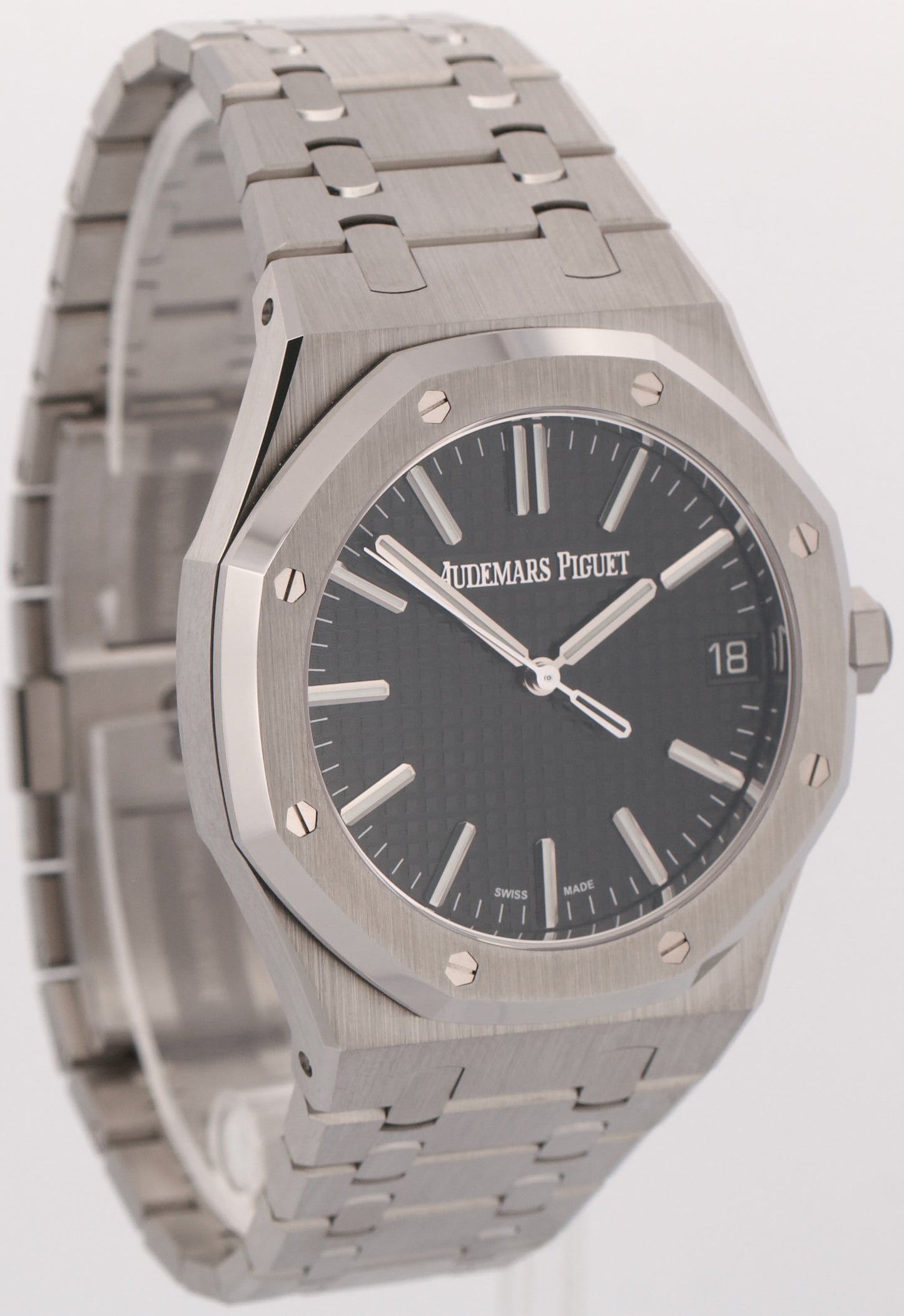 NEW PAPERS Audemars Piguet Royal Oak BLACK 41mm Steel 15510ST.OO.1320ST.02 BOX