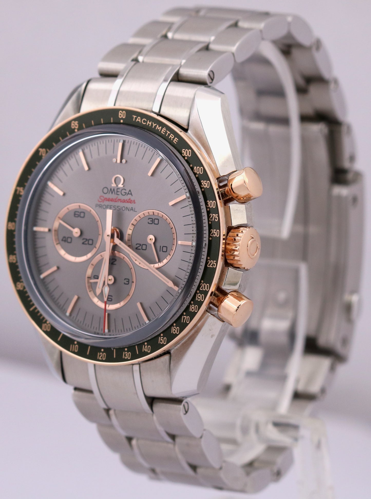 MINT PAPERS Omega Speedmaster Tokyo 2020 Steel 18K 42mm 522.20.42.30.06.001 BOX