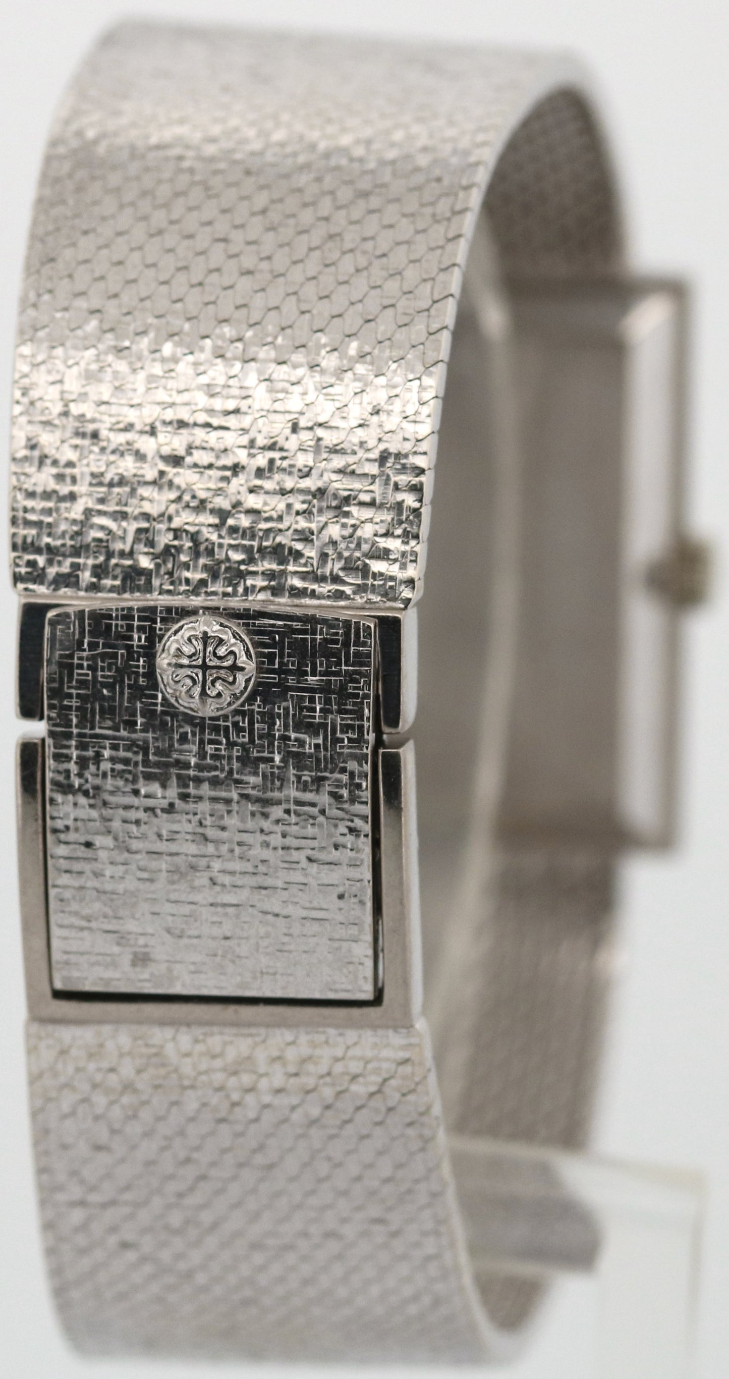 VINTAGE Patek Philippe BLUE Gondolo 26mm 18K White Gold Manual Watch 3571/1